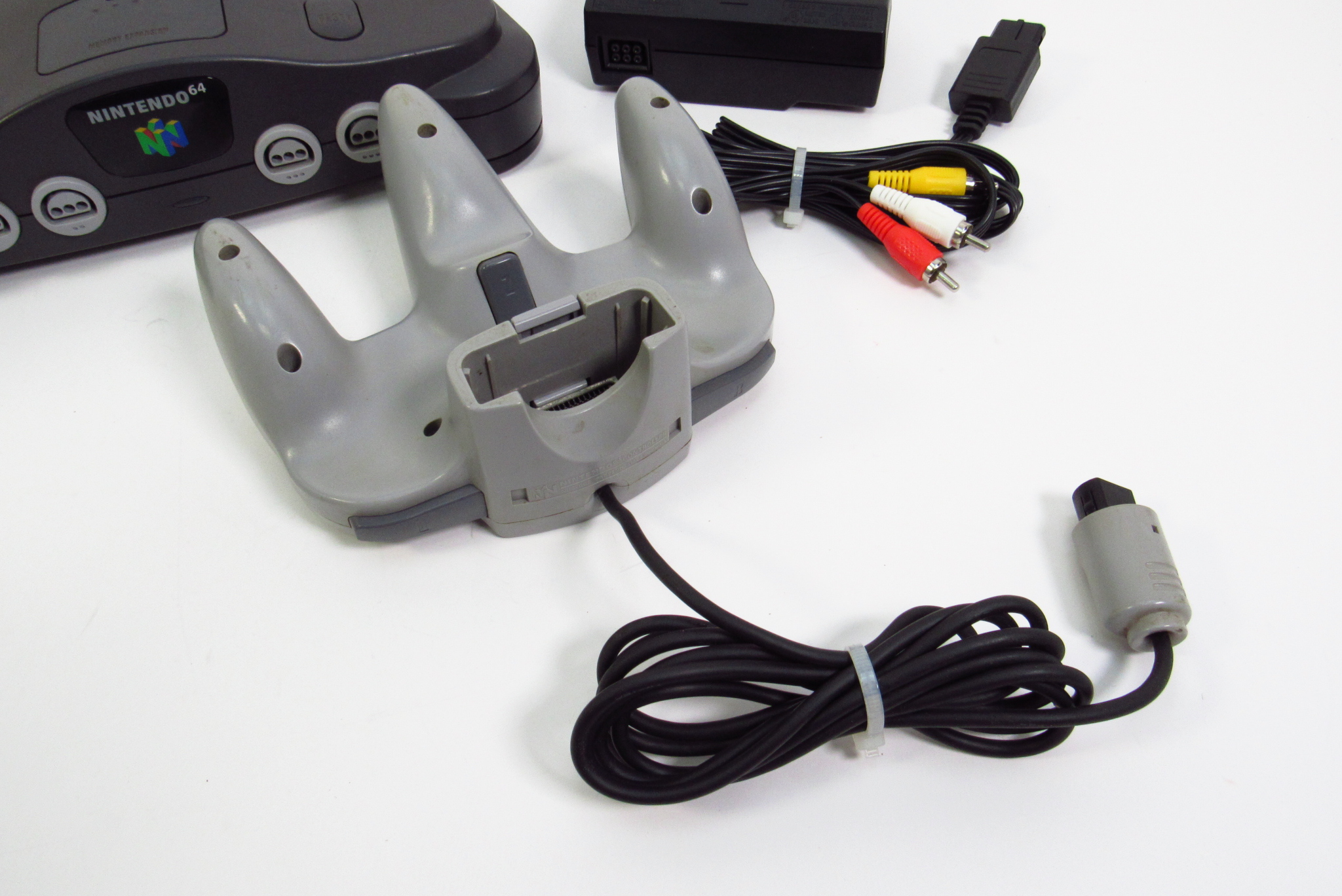 Nintendo 64 NUS-001(USA) Video Game Console - 8398