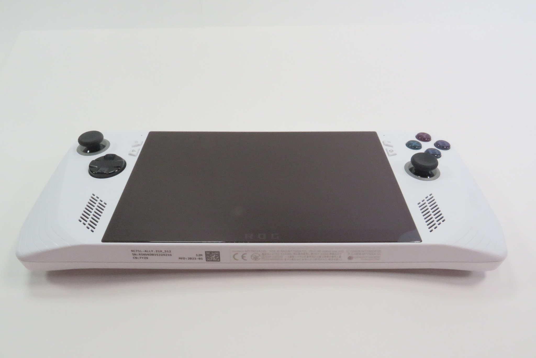 Windowsノート本体 ASUS ROG Ally RC71L Ryzen Z1 Extreme Asus ROG Ally (2023) RC71L Ryzen Z1 Extreme Handheld Game