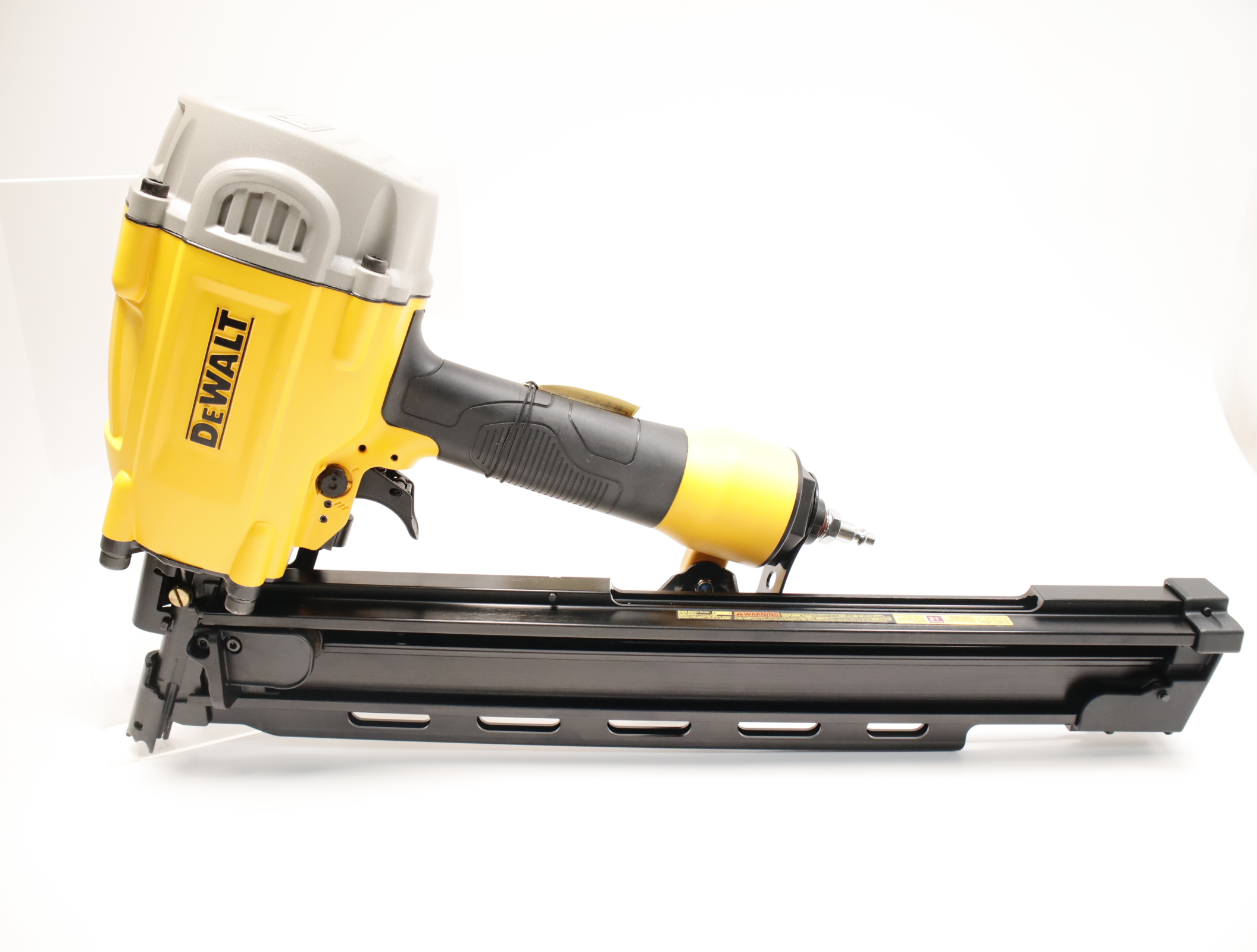 DeWalt DWF83PL Pneumatic 21 Degree Collated Framing Nailer 4656