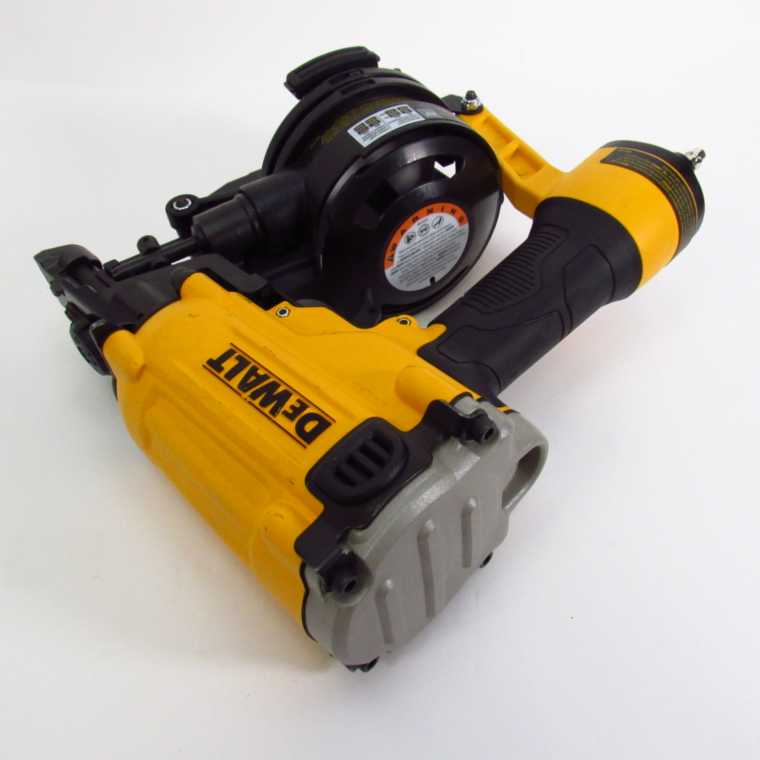 DeWalt DW45RN Air Pneumatic 15Degree Coil Roofing Nailer