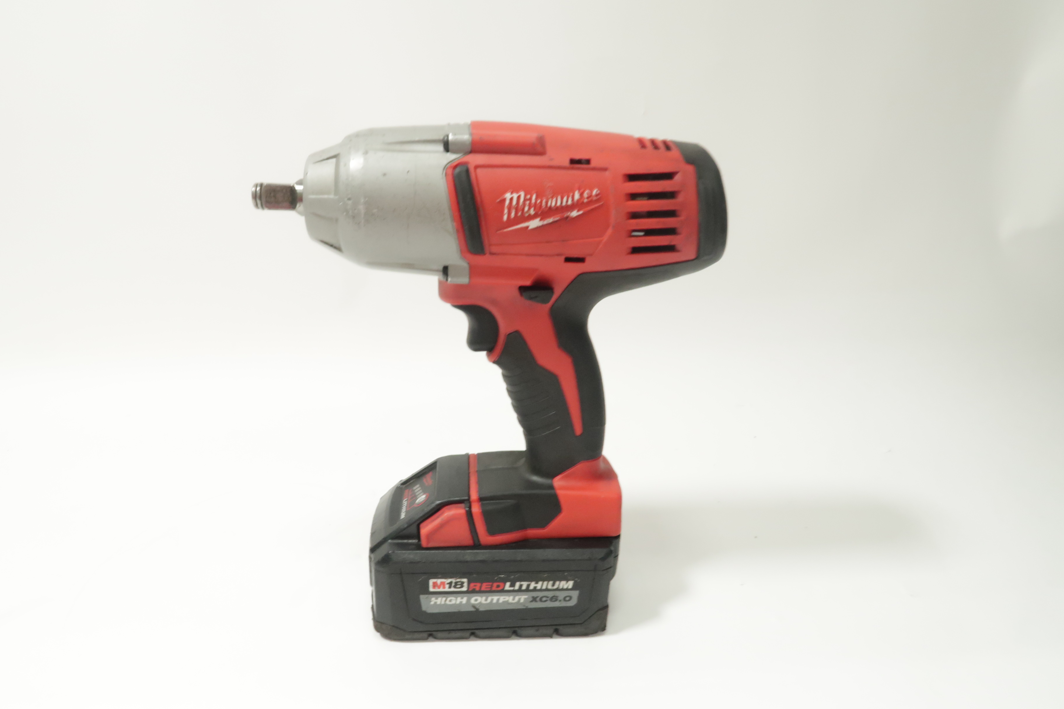 Milwaukee 266320 M18 18Volt LithiumIon Cordless 1/2 in. Impact