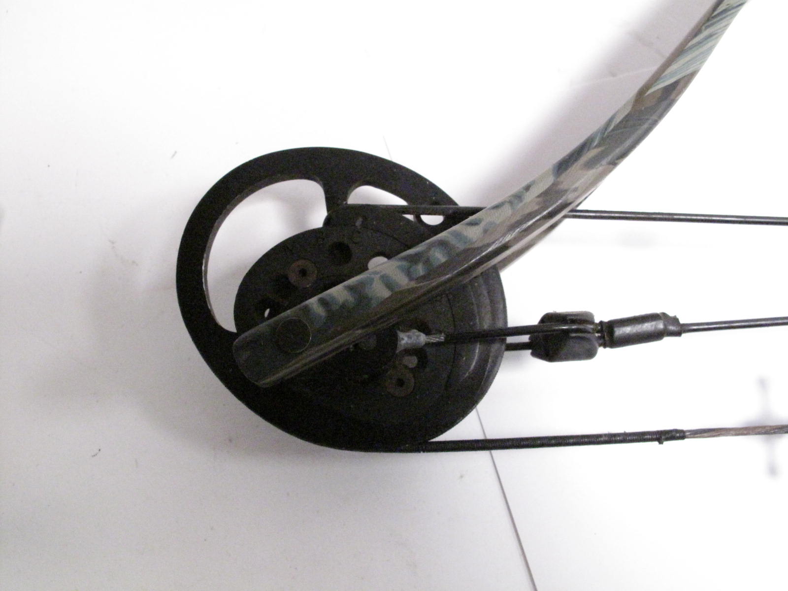 Browning Ballistic Mirage XGT3A RightHanded Compound Hunting Bow