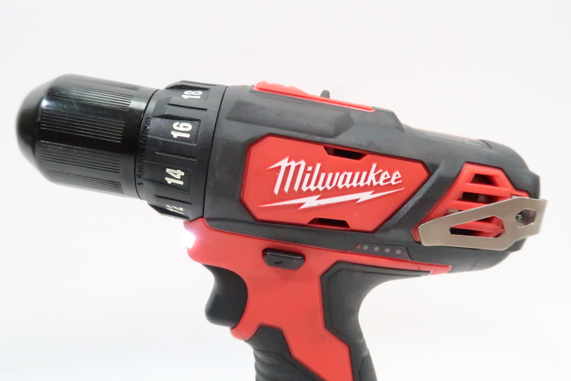 Milwaukee 2407-20 12V Lithium-Ion Cordless 3/8 in. Drill/Driver