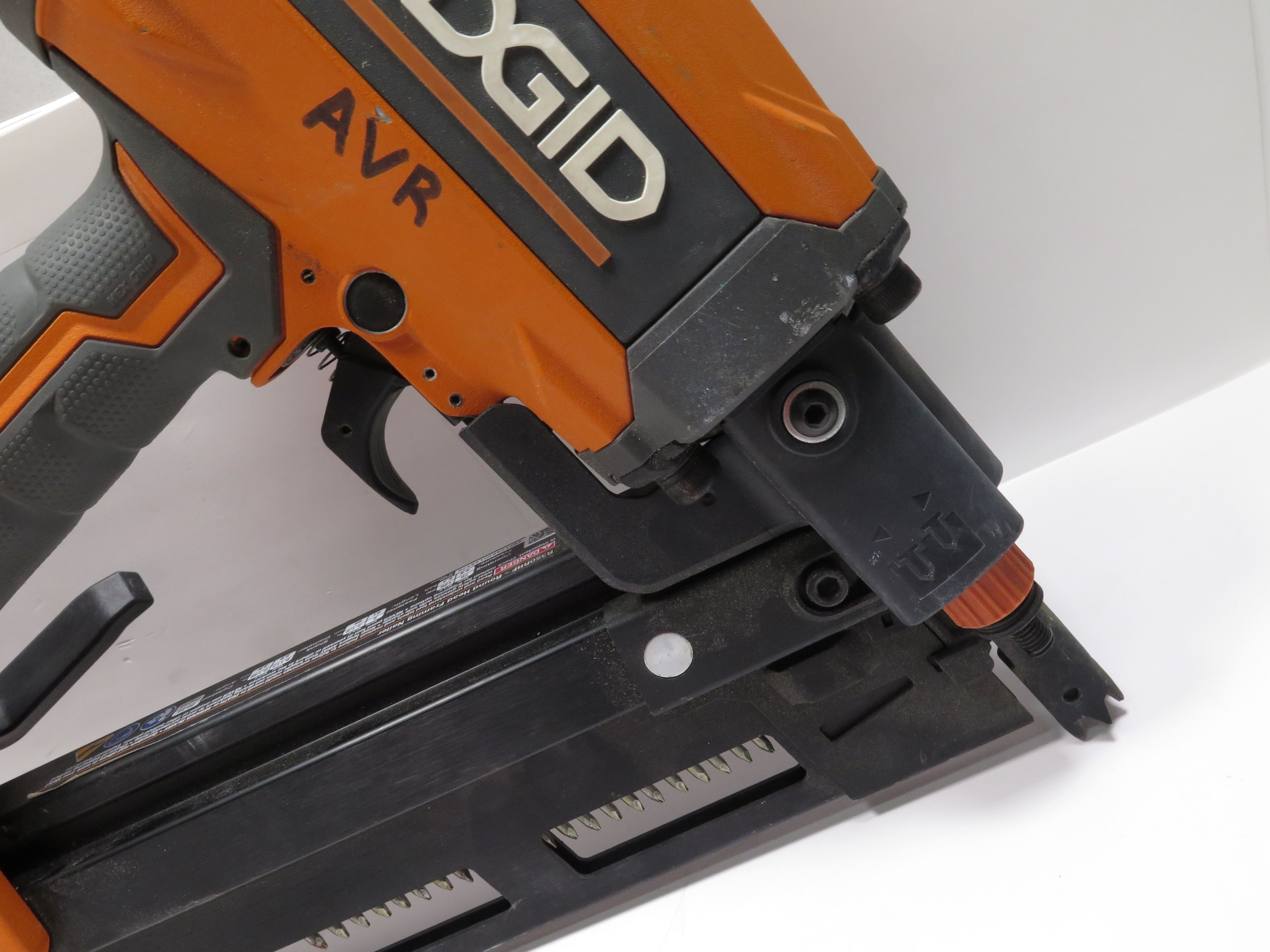 Ridgid R350RHF Pneumatic 21-Degree 3-1/2 in. Round Head Framing Nailer 2101