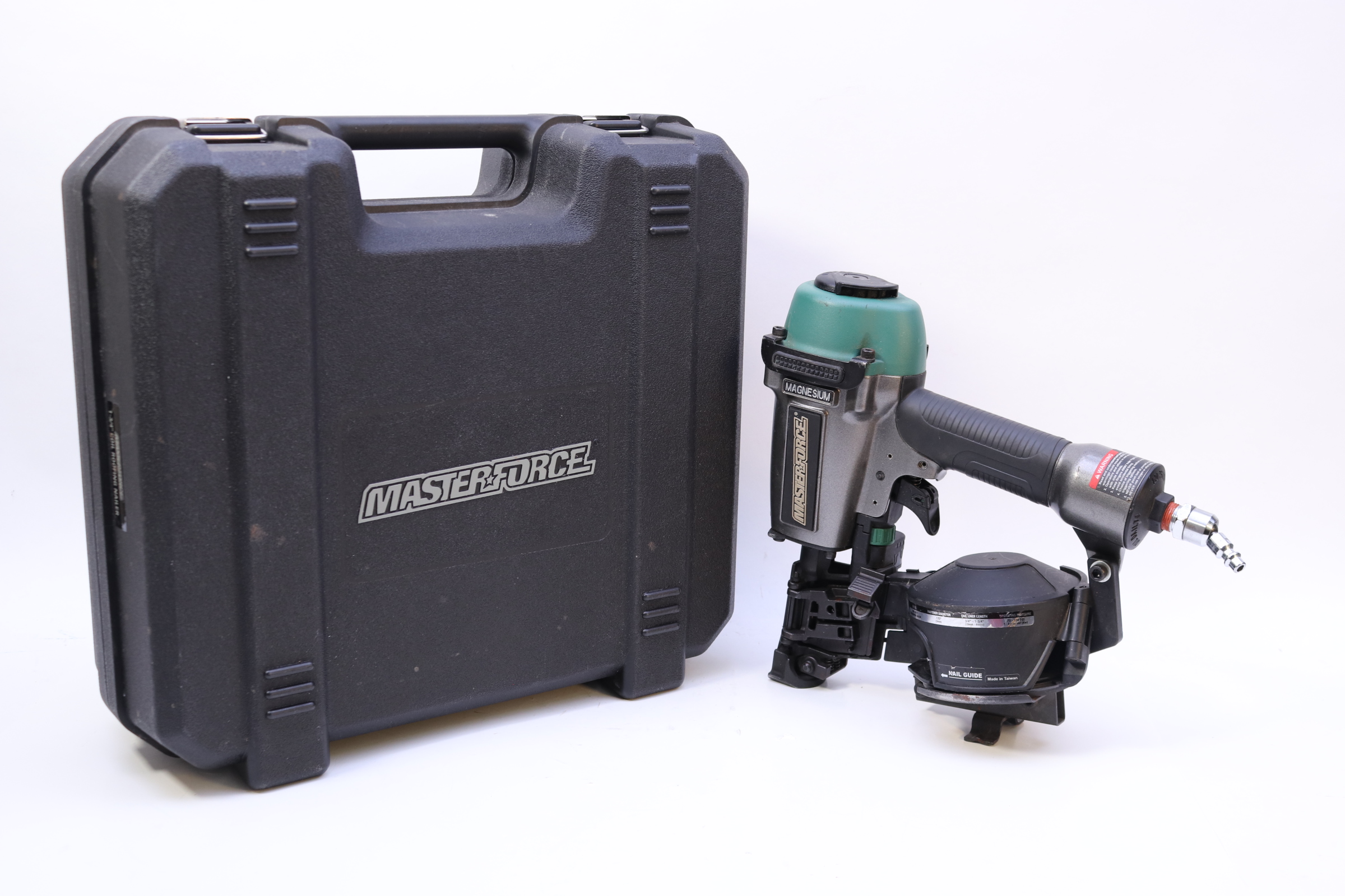 Masterforce 2085011 15 Degree Pneumatic Coil Roofing Nailer