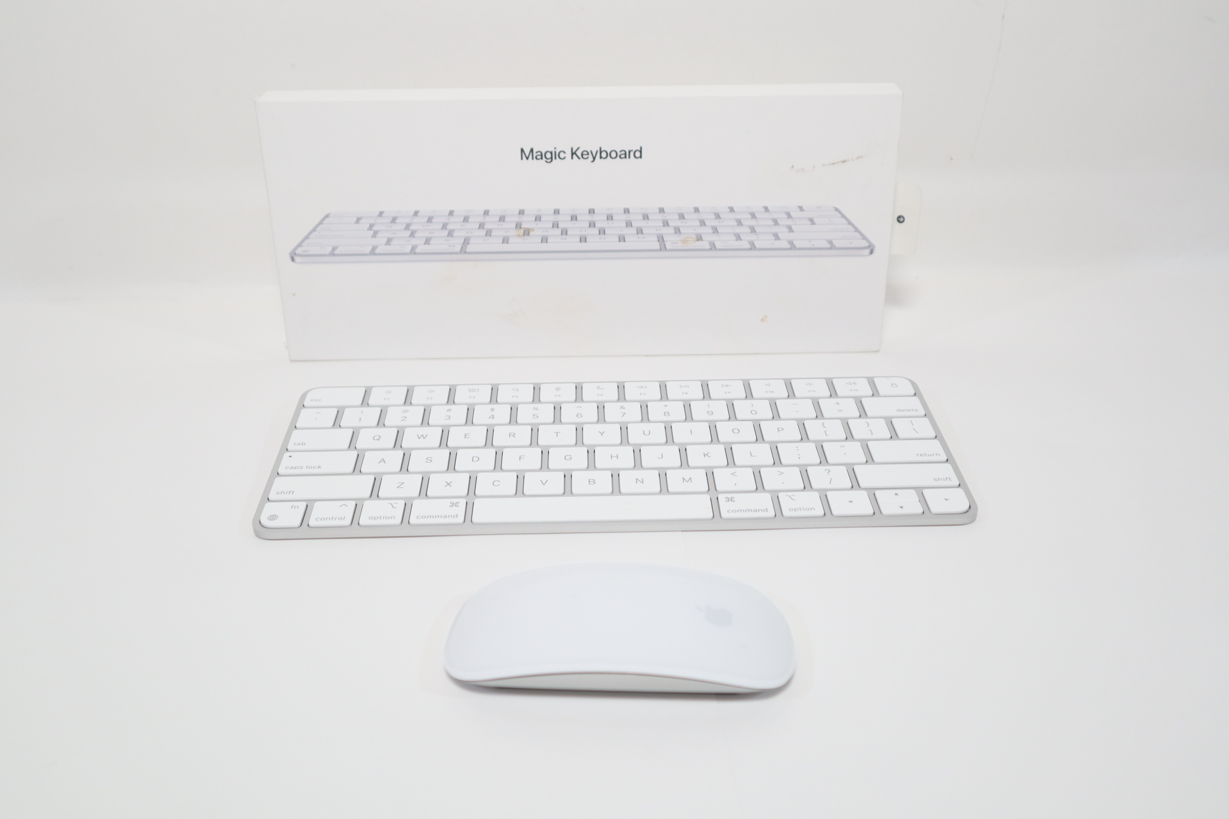 Apple Magic Keyboard MK2A3LL/A A2450 HXAL & Multi-Touch Magic