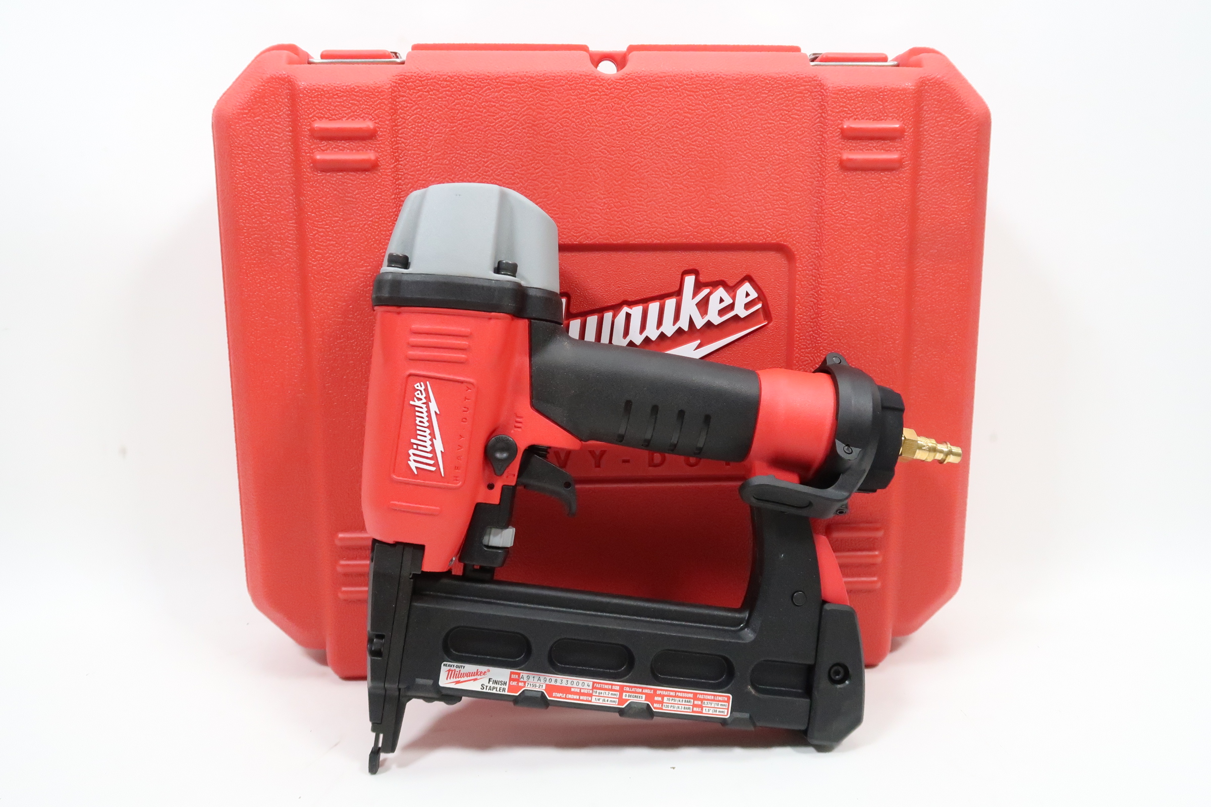 Milwaukee M18 Narrow Crown Stapler Nail Gun Milwaukee Milwaukee 18 Gauge Narrow Crown Stapler Milwaukee M18  FUEL 18-Gauge Brushless 1/