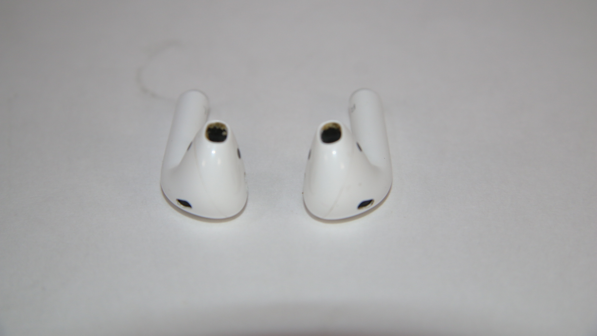 Apple A2031 & A2032 AirPods (2nd generation) Motion & Speech Detecting ...