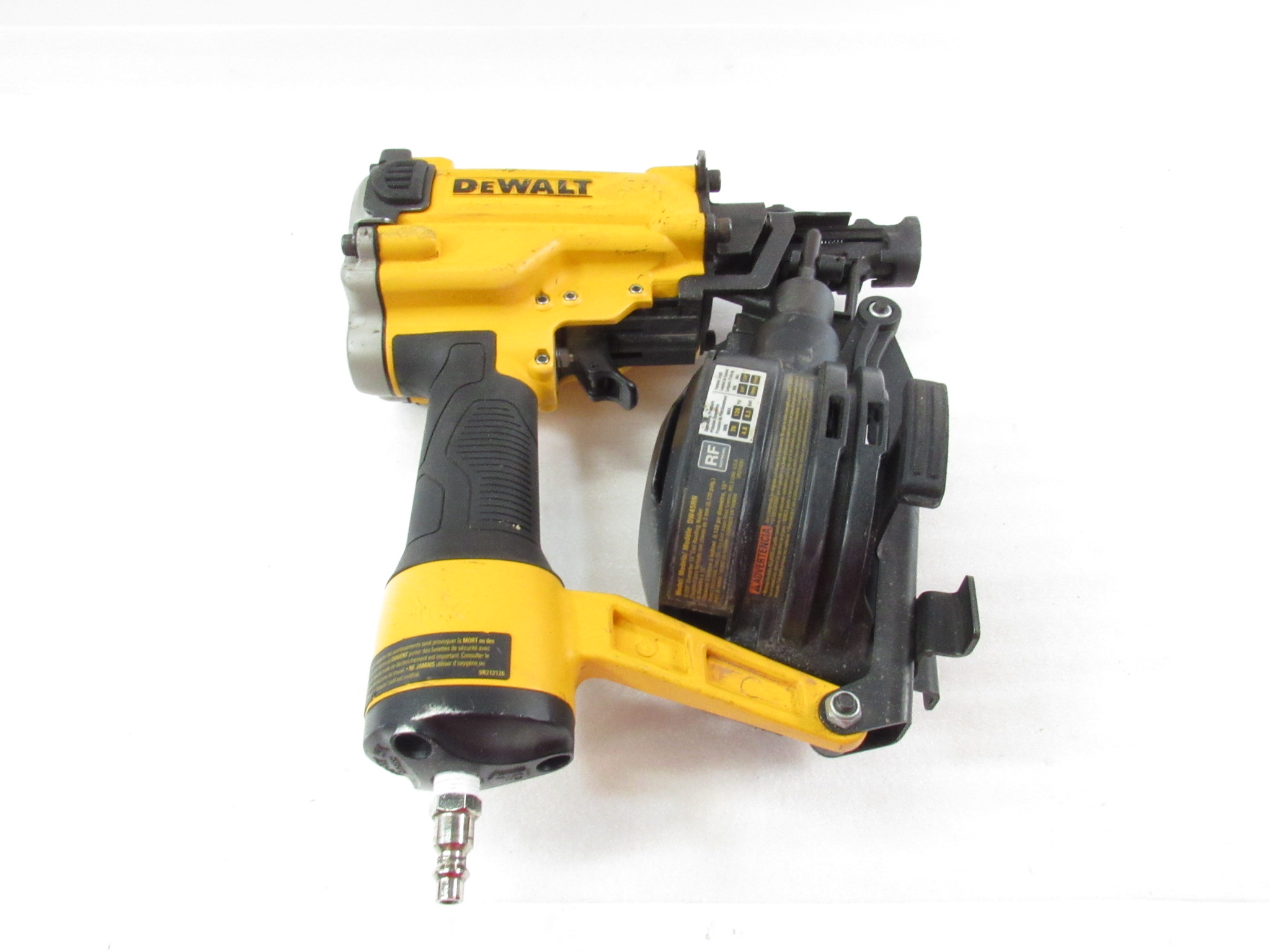 DeWalt DW45RN Air Pneumatic 15-Degree Coil Roofing Nailer