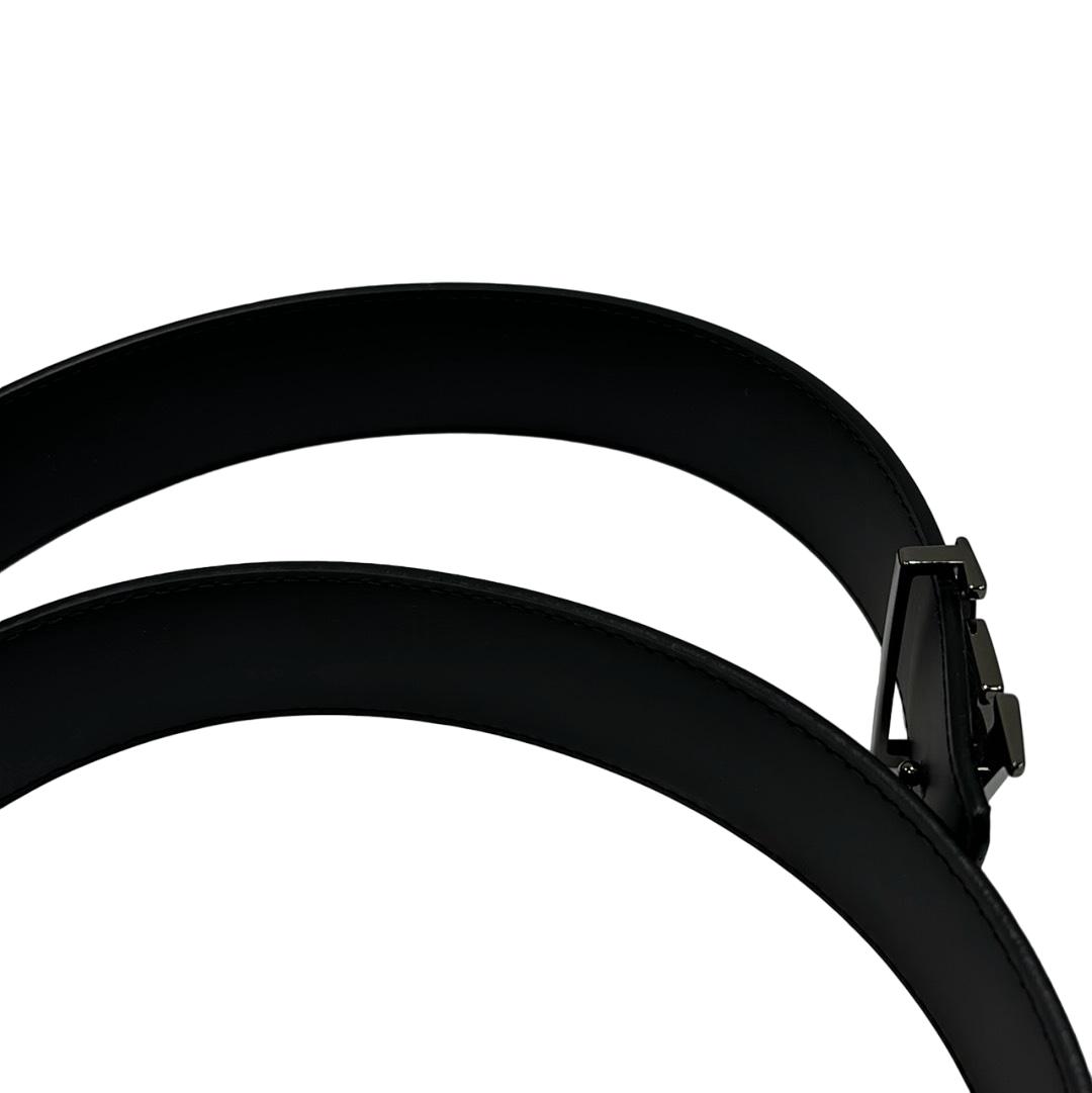 Louis Vuitton M9043 Size 105 LV Monogram Belt - Silver
