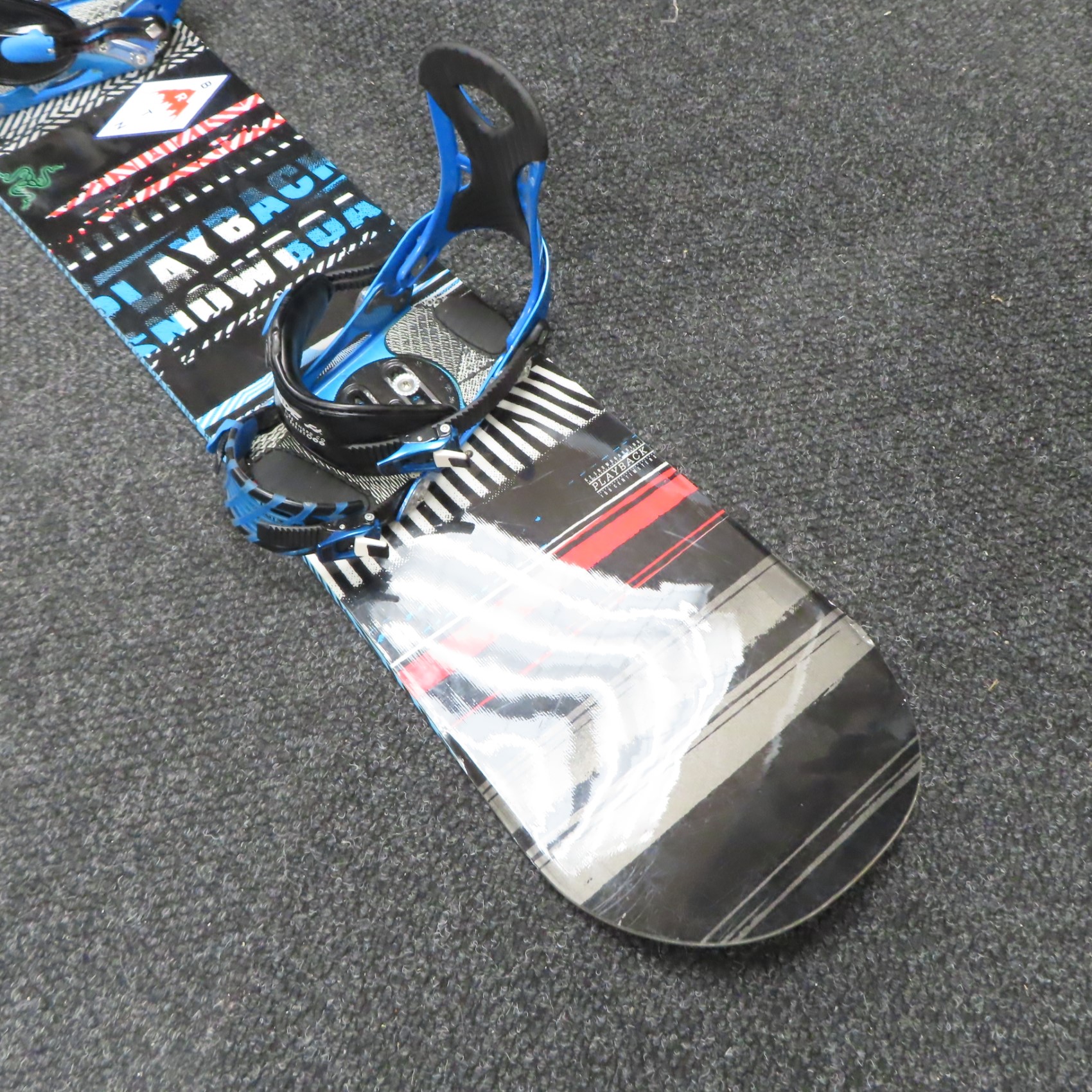 K2 - k2 スノーボーディング PLAY BACK K2 Playback (2013) SN220040 Woodcore Snowboard - Black/Red