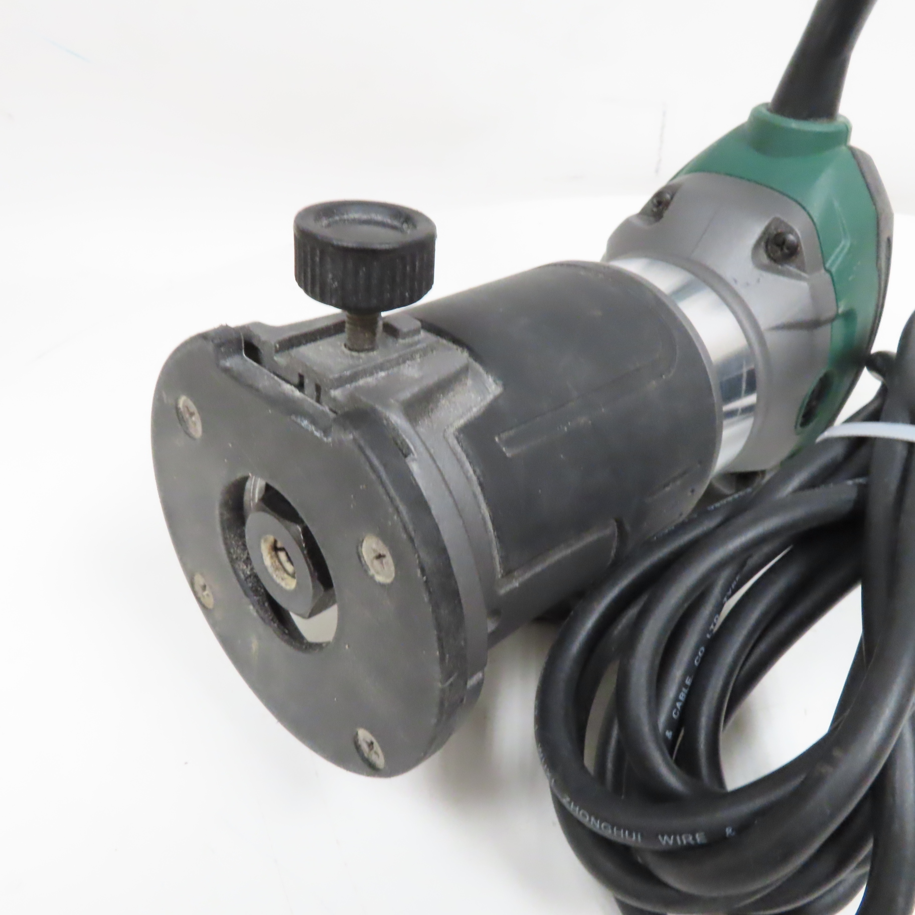 Masterforce 2410840 6.5 Amp 120V Corded Variable Speed Router