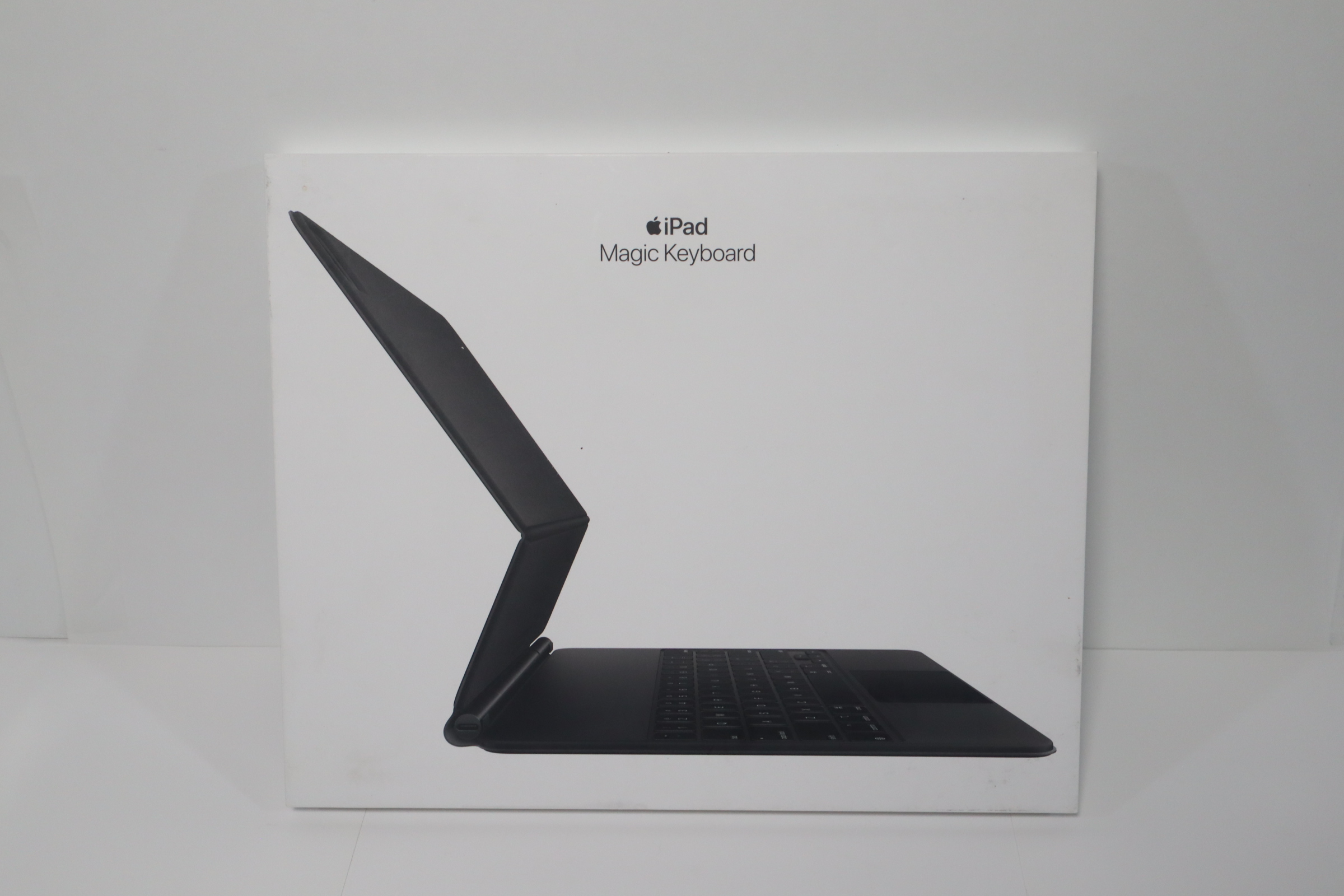 iPad 12.9 Magic Keyboard 英字配列 MXQU2LL/A 【公式通販】