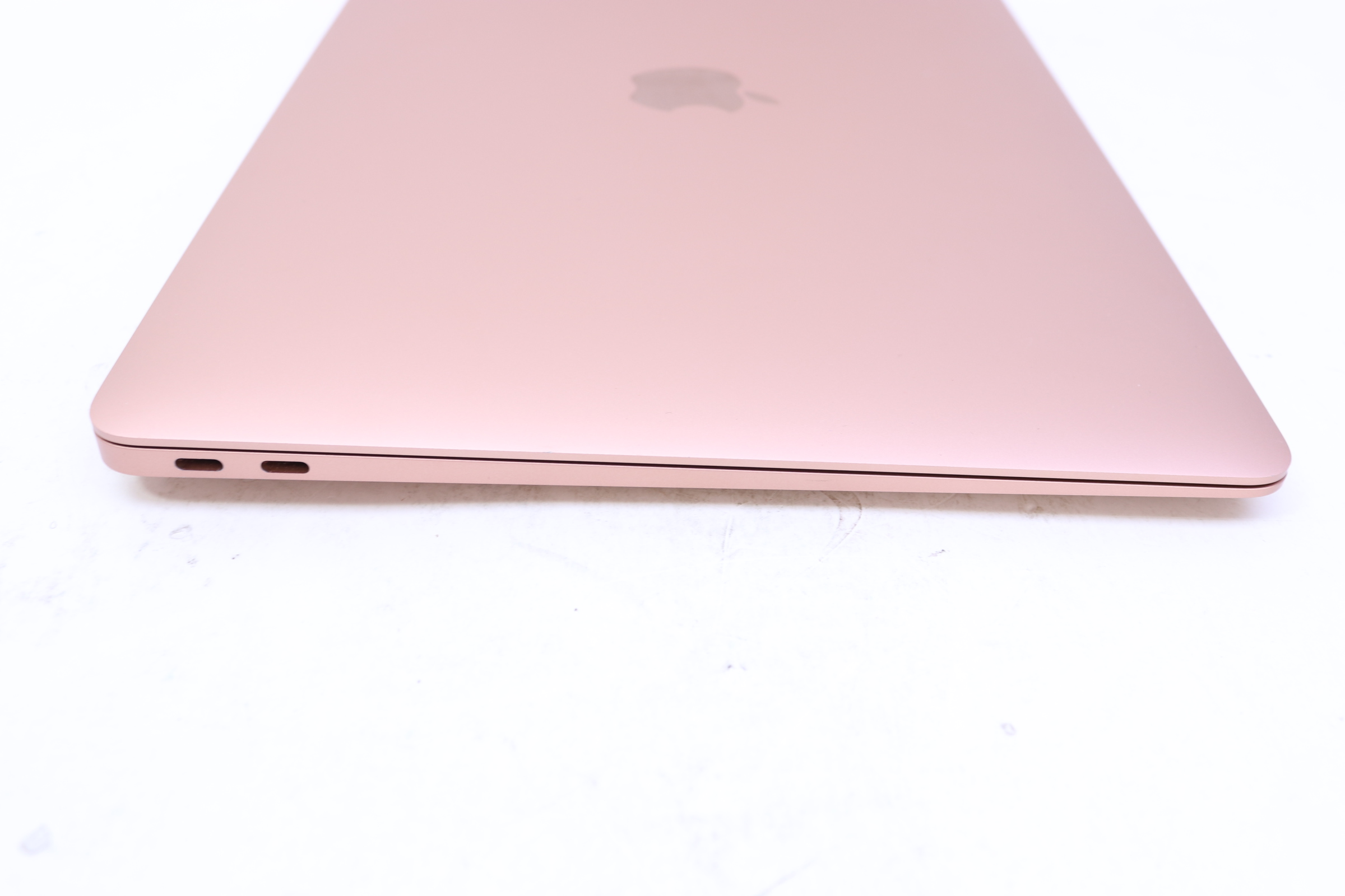Apple MacBook Air (2020) MGN73LL/A M1 3.2GHz 8GB Unified RAM 512GB