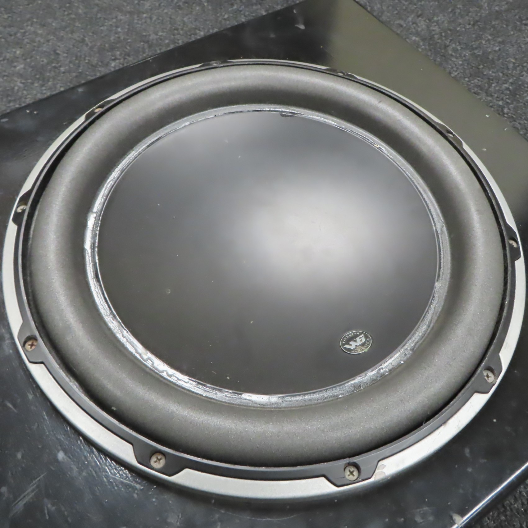 JL Audio 12W6v3D4 600W RMS 12" Car Audio Subwoofer (Local PickUp Only)
