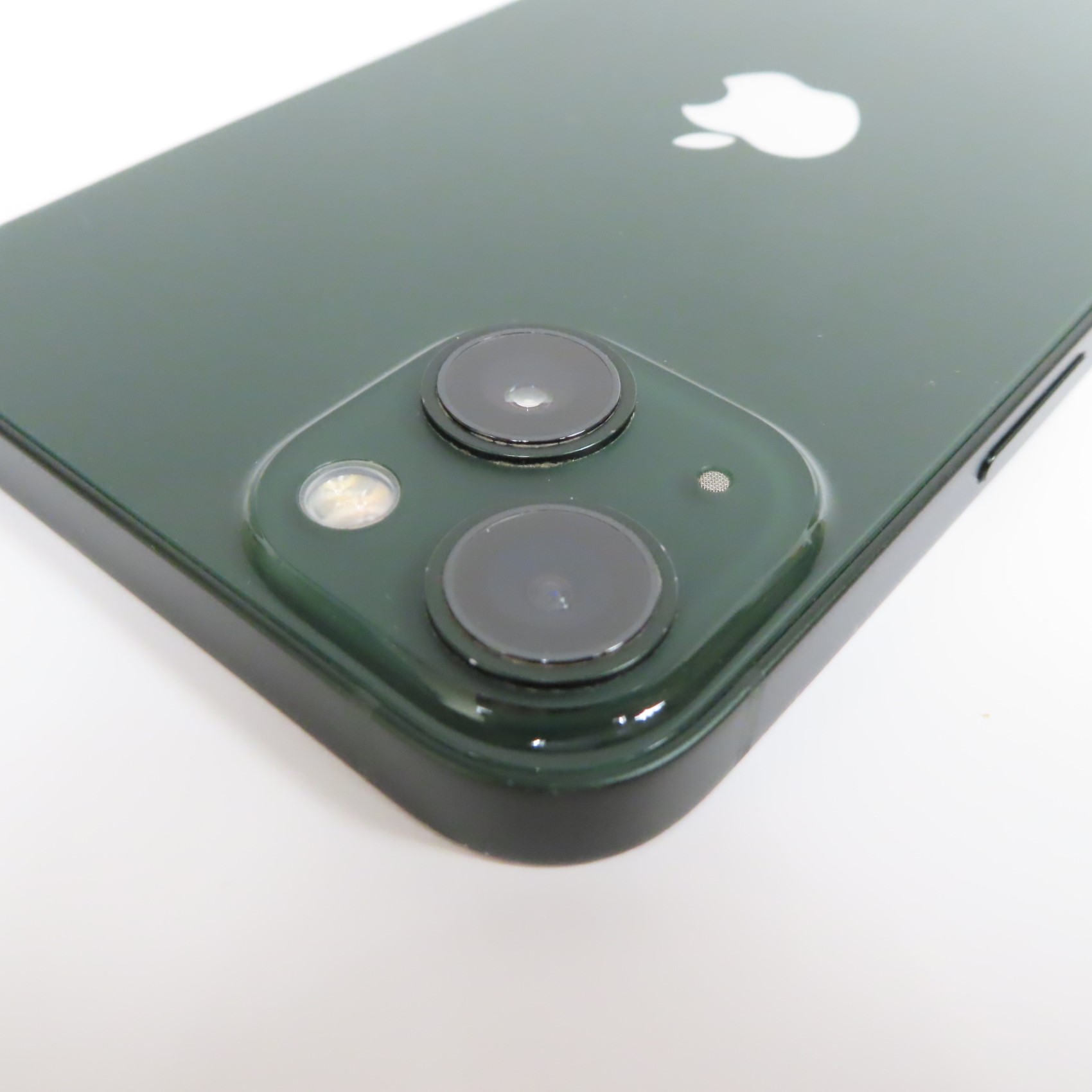 Apple MNG33LL/A iPhone 13 128GB 6.1