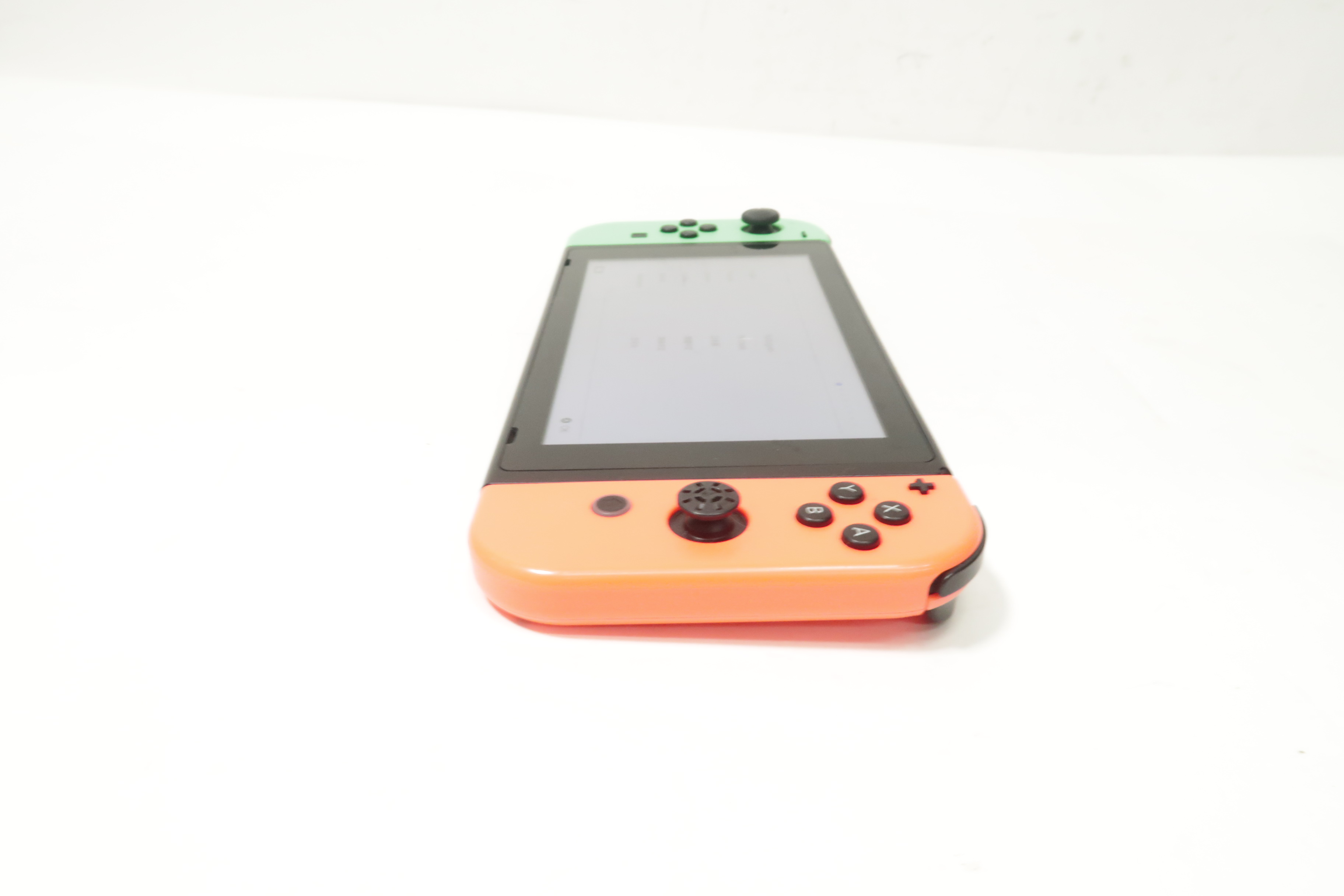 Nintendo Switch HAC001 Handheld 6.2inch Touchscreen Video Game