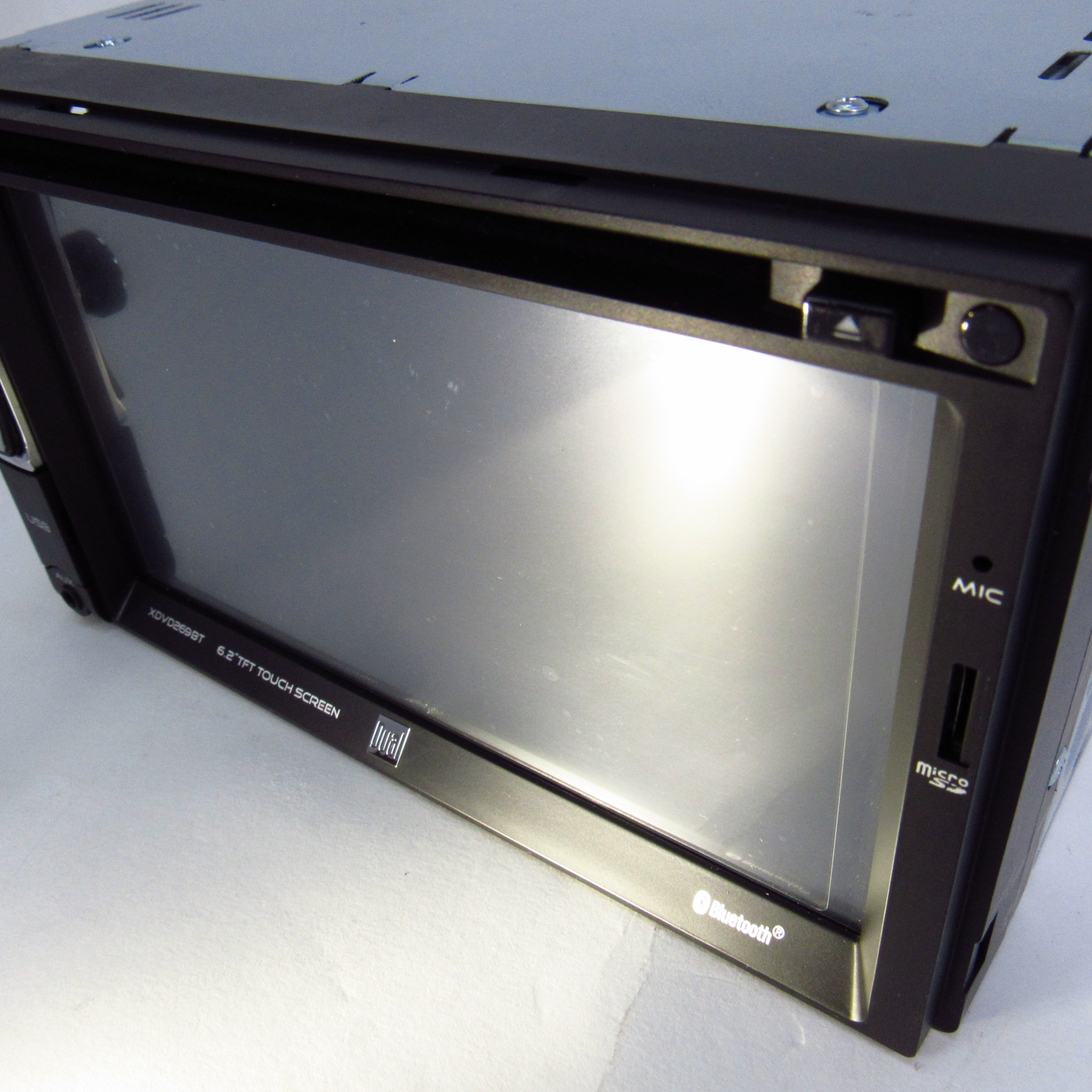 Dual XDVD269BT (2021) 6.2'' TouchScreen Car Bluetooth Multimedia DVD Receiver