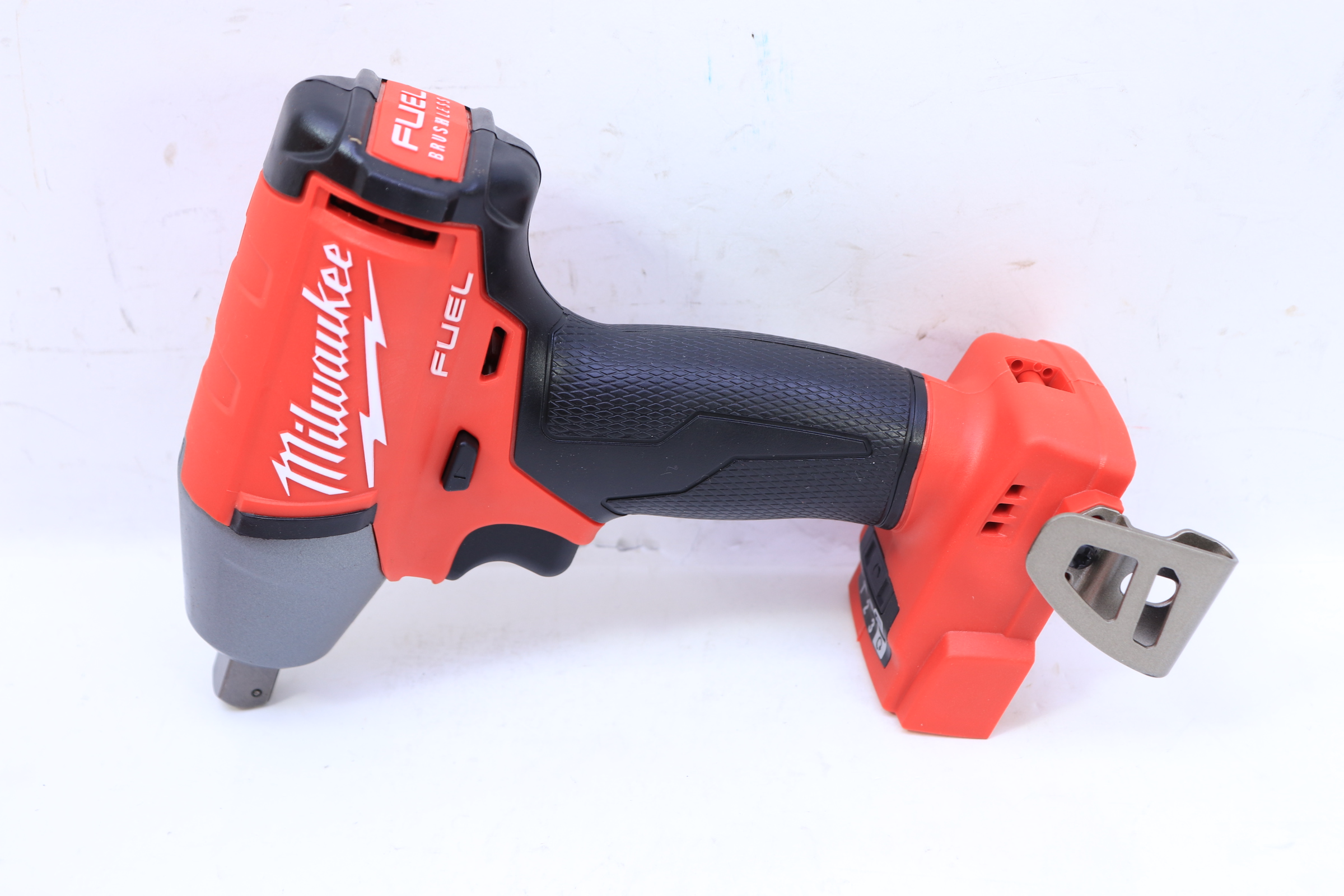 Milwaukee 2755-20 M18 FUEL 18V Lithium Ion Brushless Cordless Impact Wrench