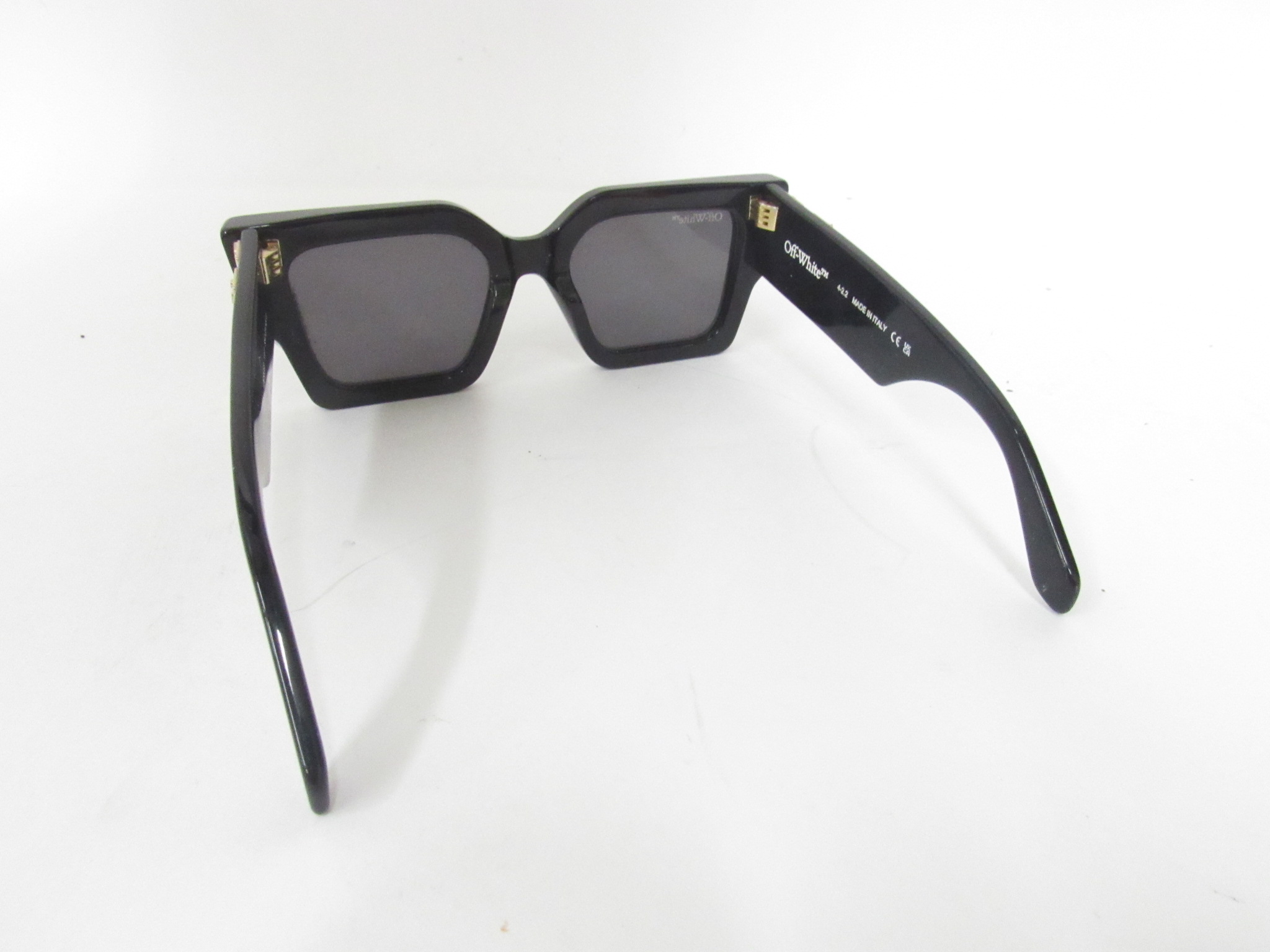Off-White 4-2.2 OERI003 1007 55/20 145-3 Ladies Sunglasses Black display picture 1