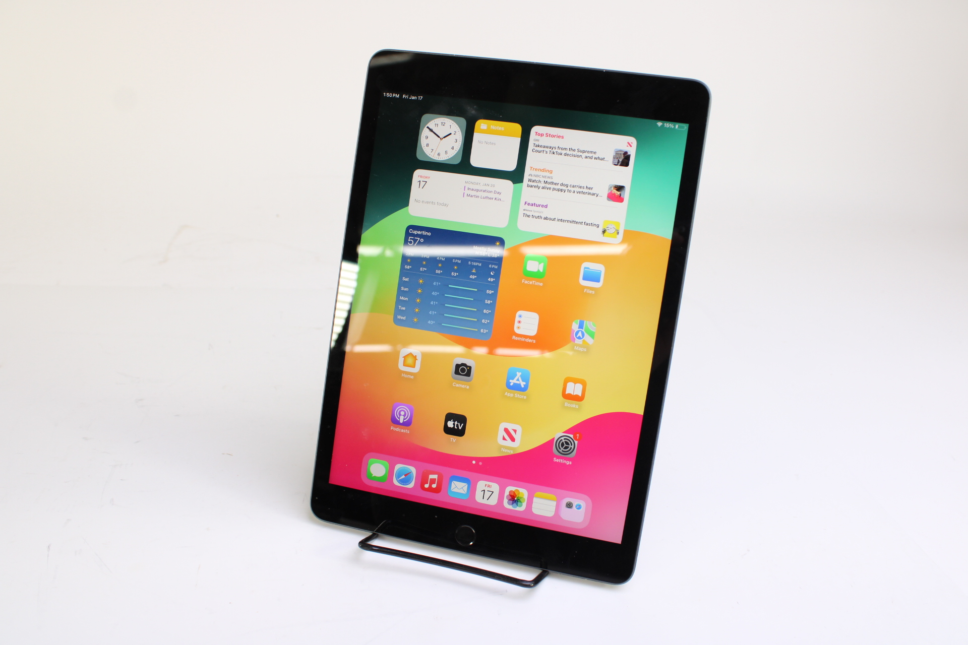 Apple iPad 9th Generation MK2K3LL/A 64GB Wi-Fi 10.2