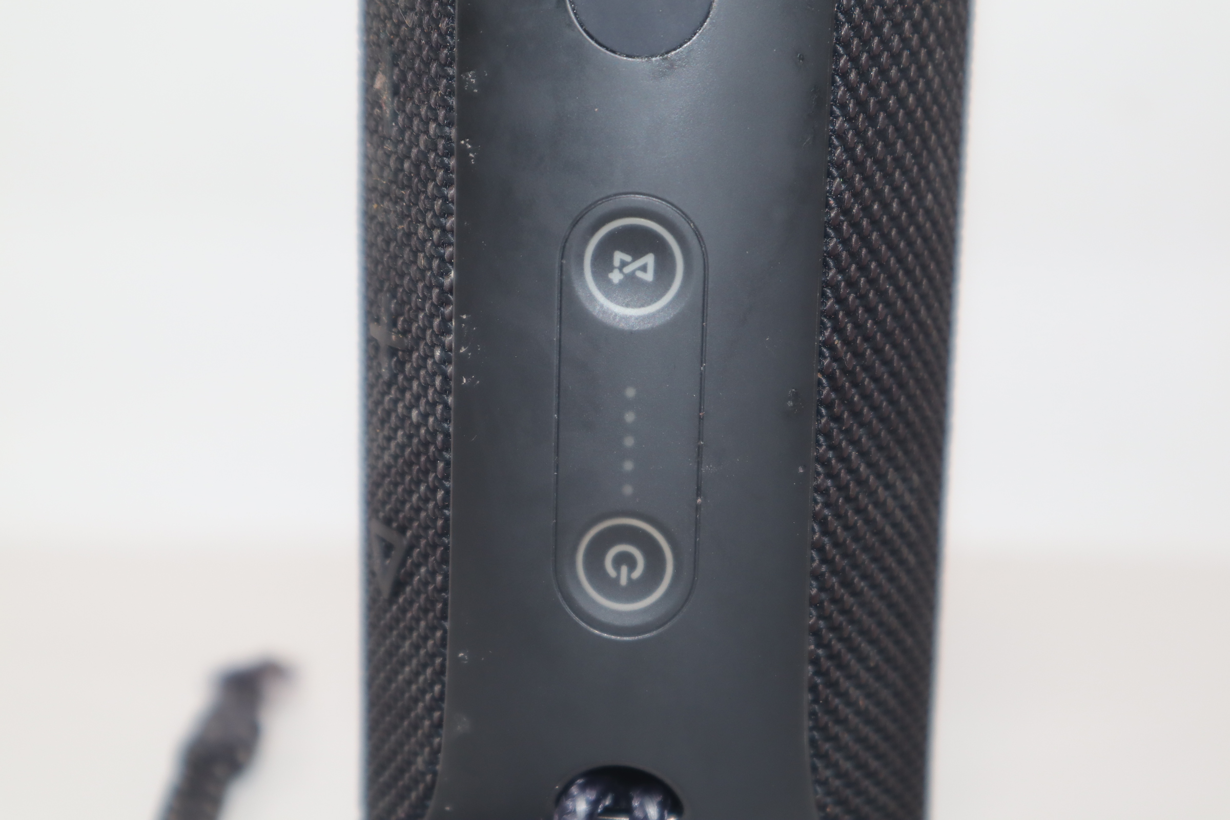 JBL FLIP 4 ブラック Amazon.com: JBL Flip 4 Waterproof Portable Wireless