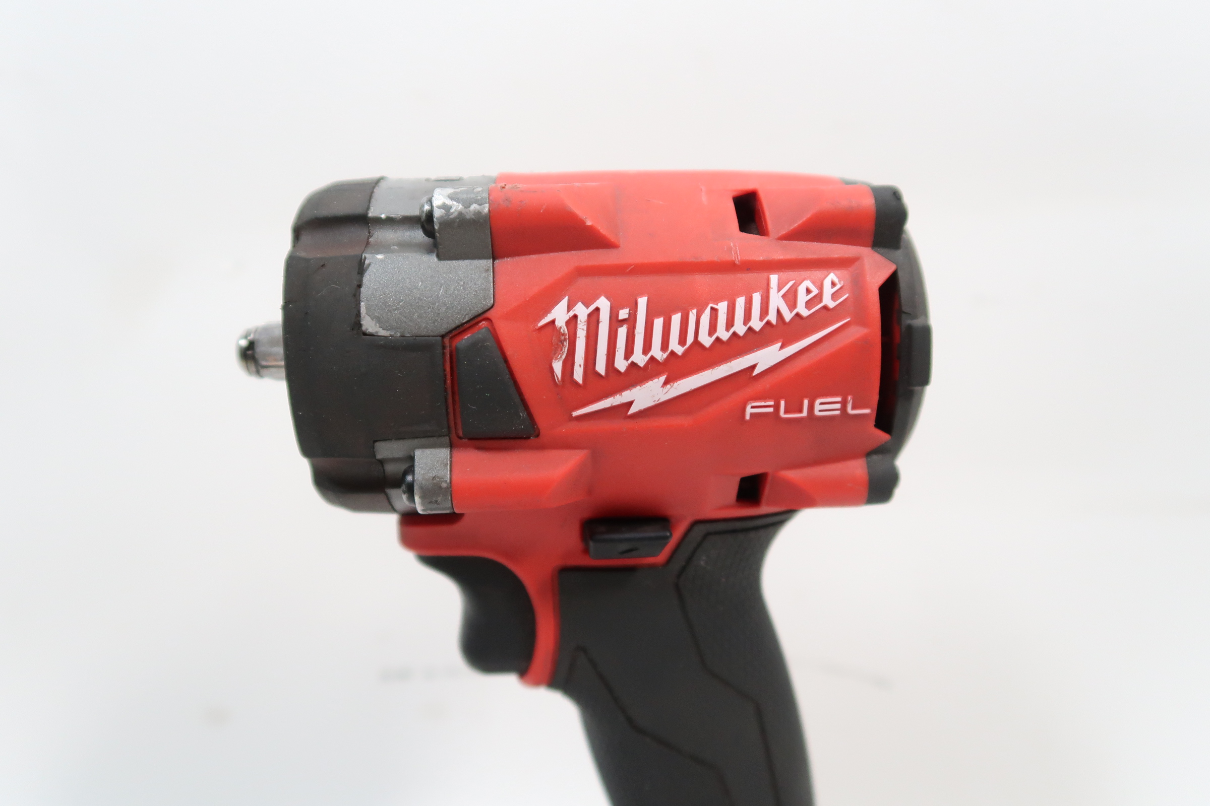 Milwaukee 2854-22R M18 FUEL 3/8 " Compact Impact Wrench W Friction Ring Kit Milwaukee Mil2854 22r