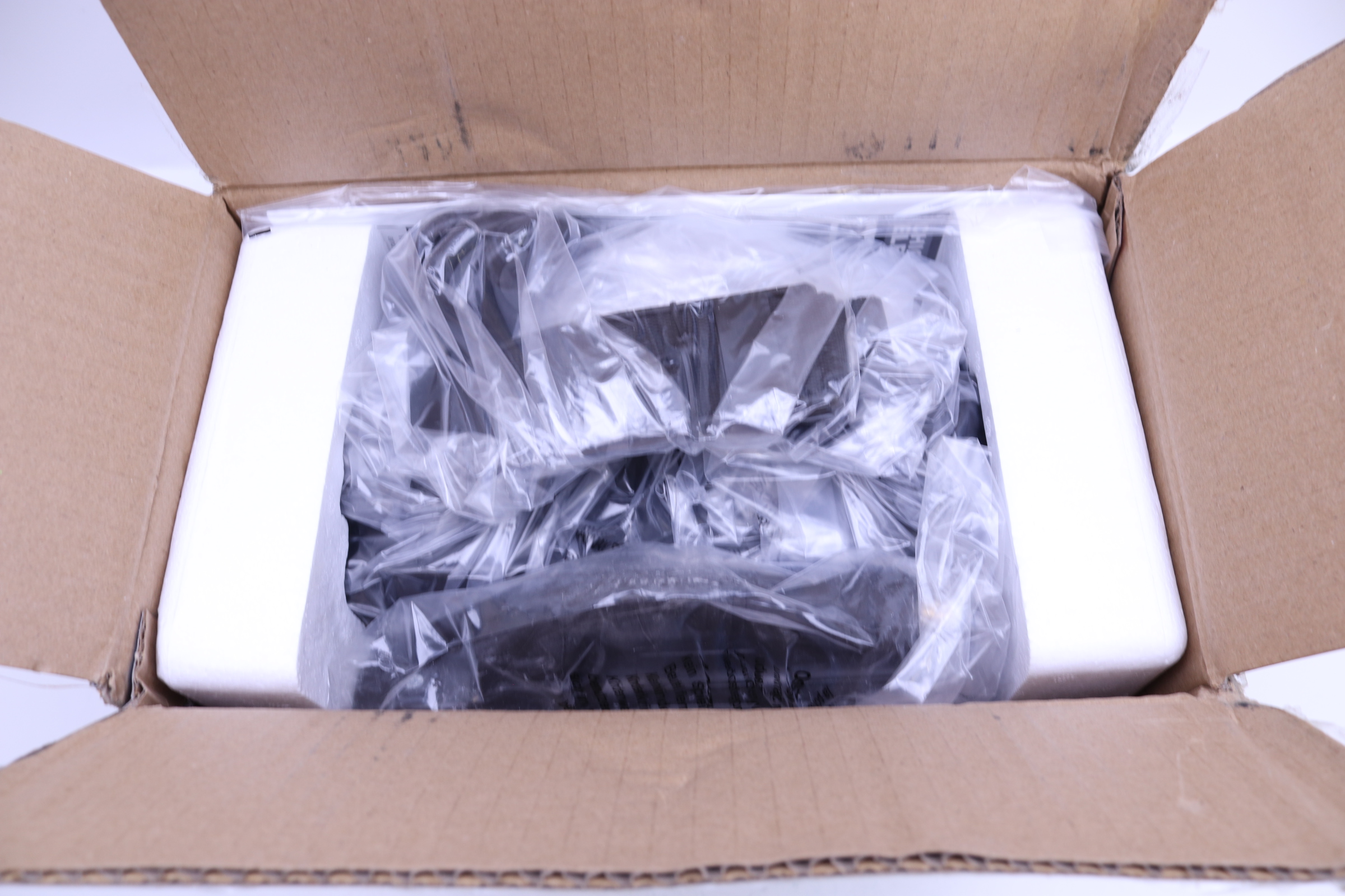 Chicago Electric 64057 80 Amp Inverter Arc Welder Open Box