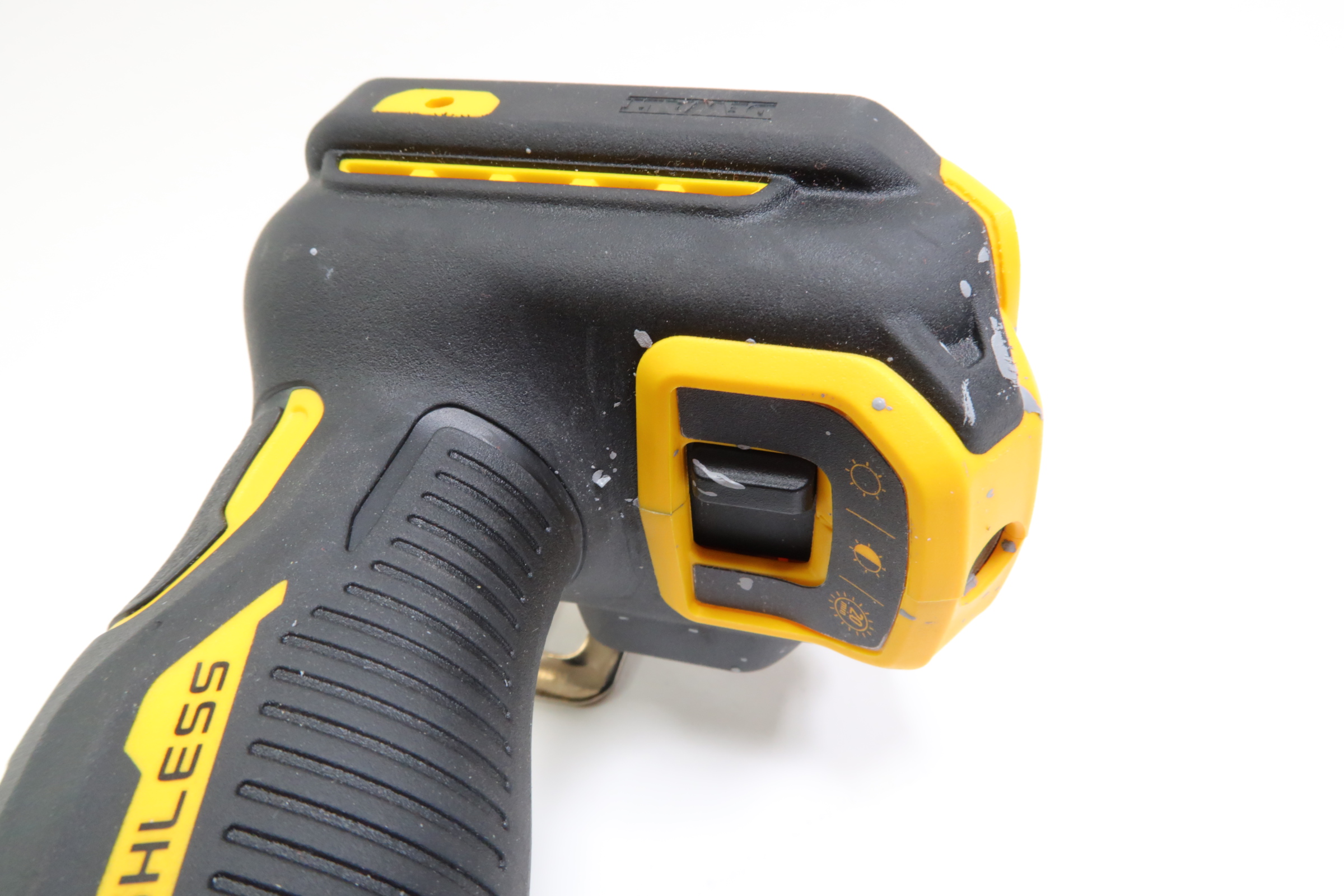 DeWalt DCD999 20-Volt MAX Brushless Cordless 1/2
