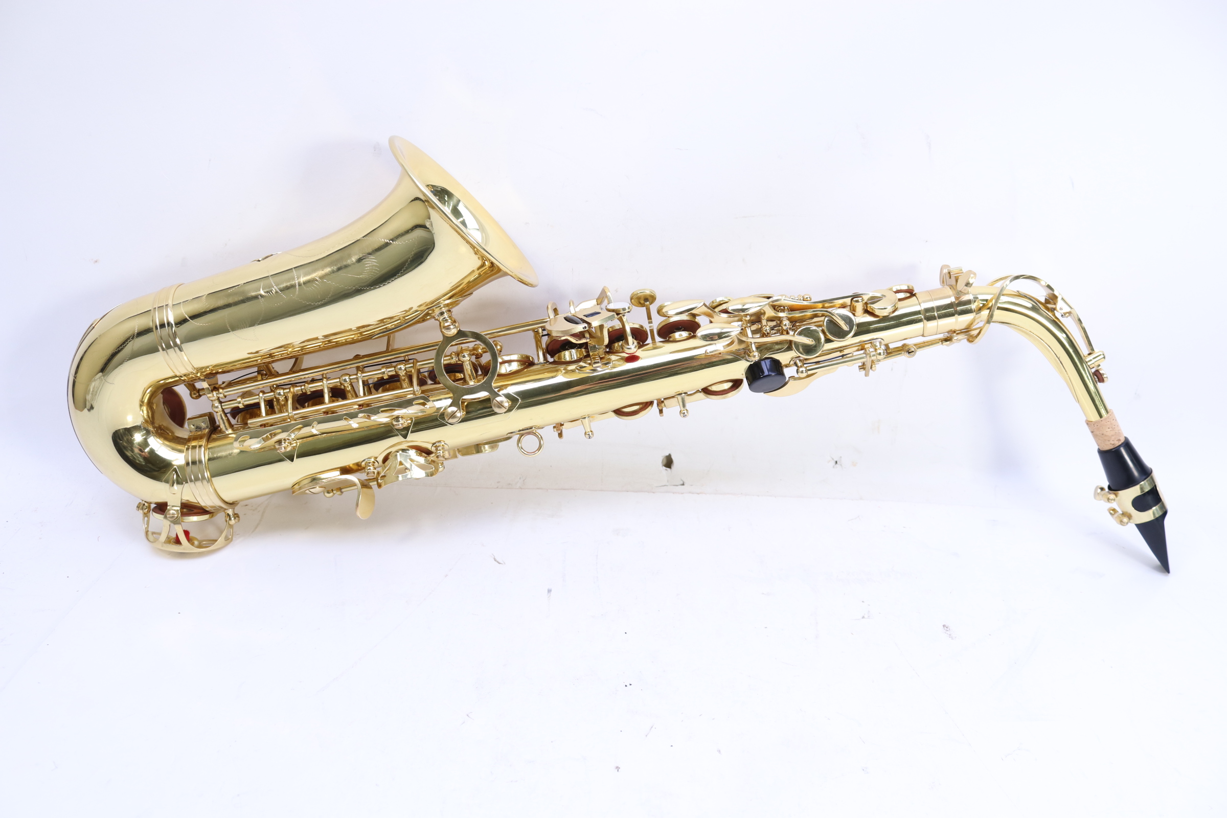 Mendini by Cecilio MASL Brass Eb Alto Saxophone