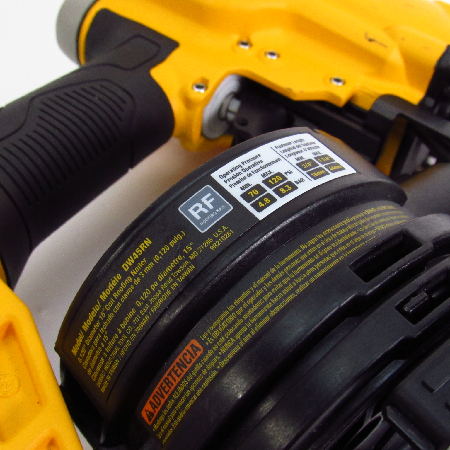 DeWalt DW45RN Air Pneumatic 15Degree Coil Roofing Nailer