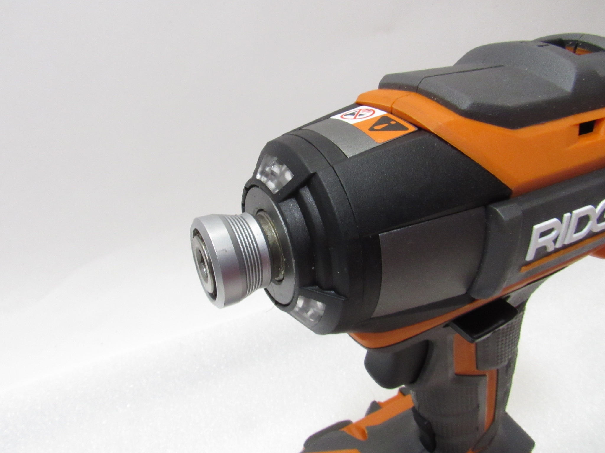 Ridgid R86116 1/2" Drill/Driver 18V R86037 1/4" Impact Driver