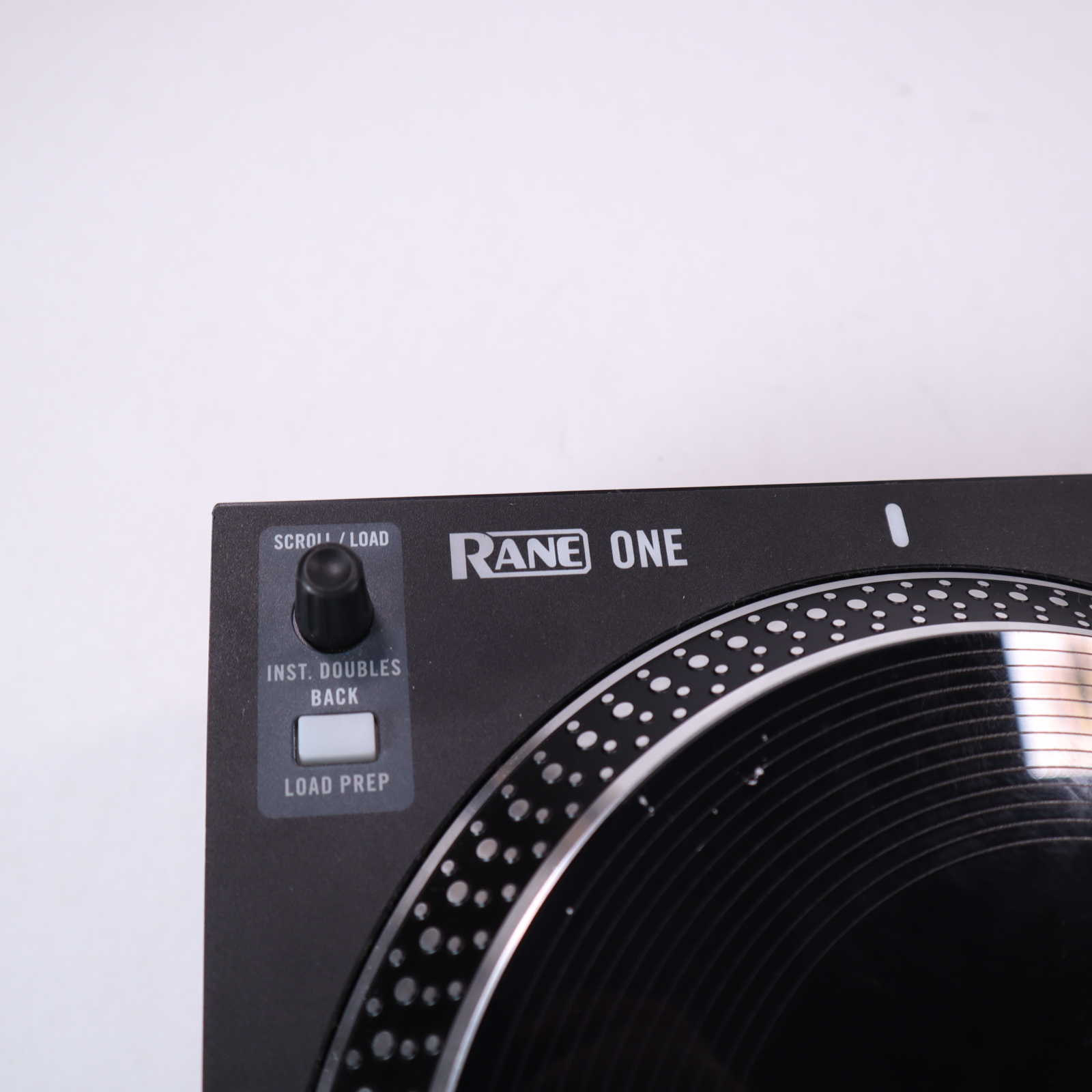 Rane One 2-Channel 16 Performance Pad Serato DJ Pro Motorized DJ