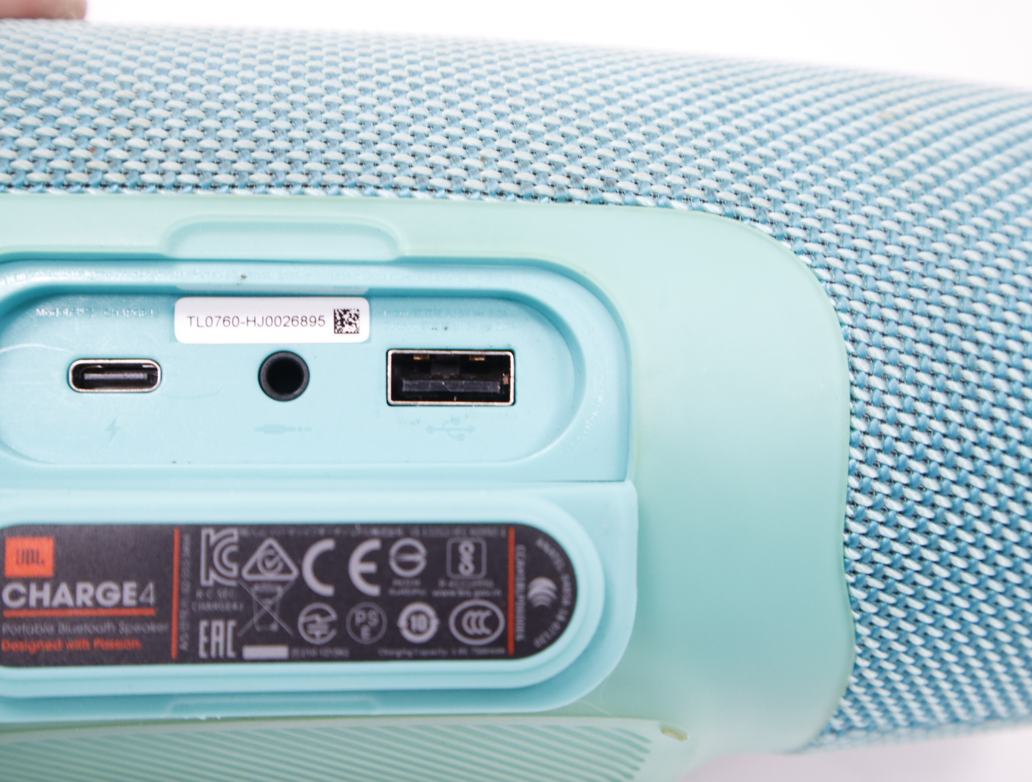 JBL Charge 4 Portable Wireless Bluetooth Speaker Teal