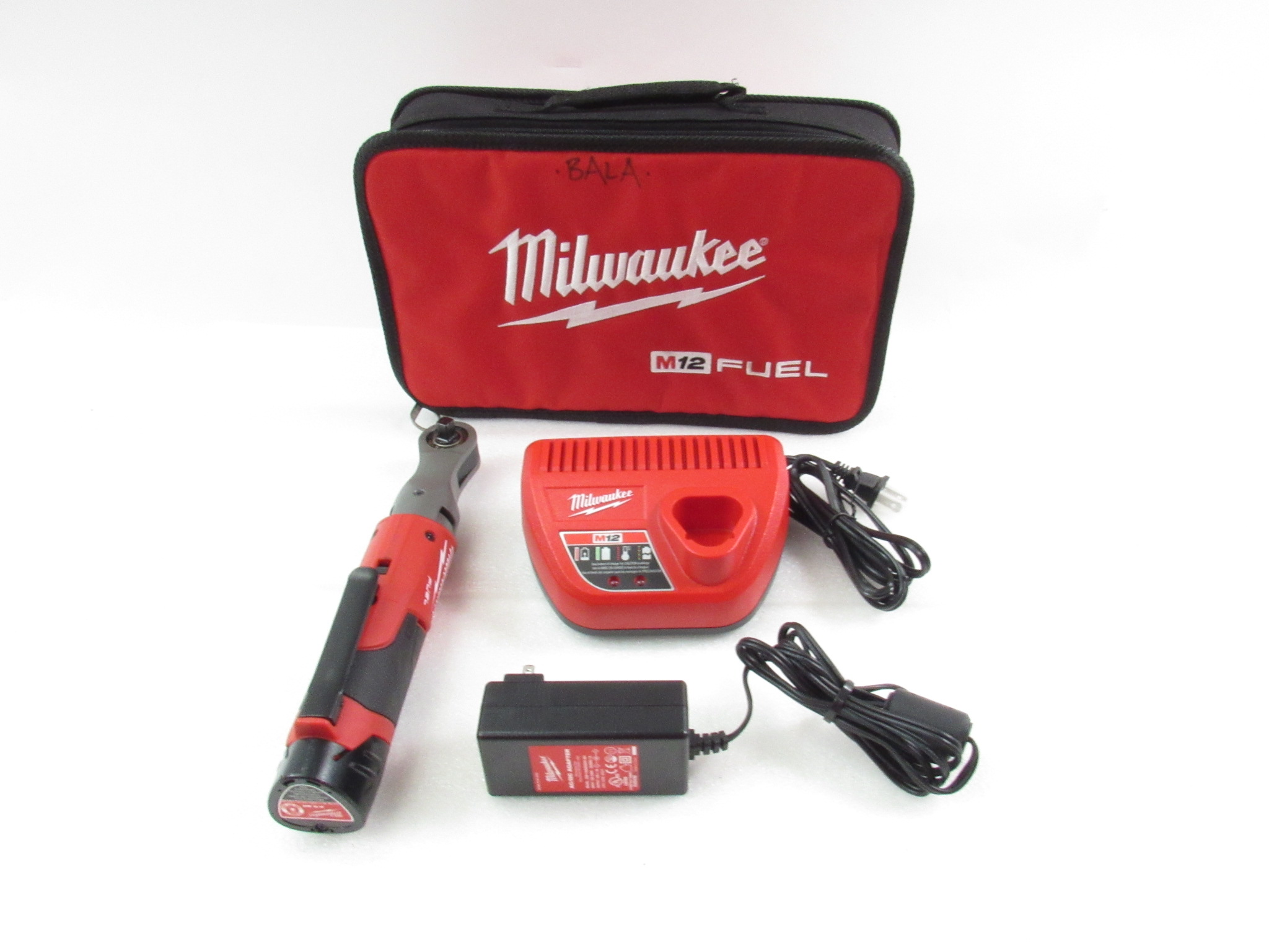 TITISKIN Schutzmanschette Für Milwaukee M12 FUEL 3/8" Ratsche 2557-20 – Gummi-Schutzboot