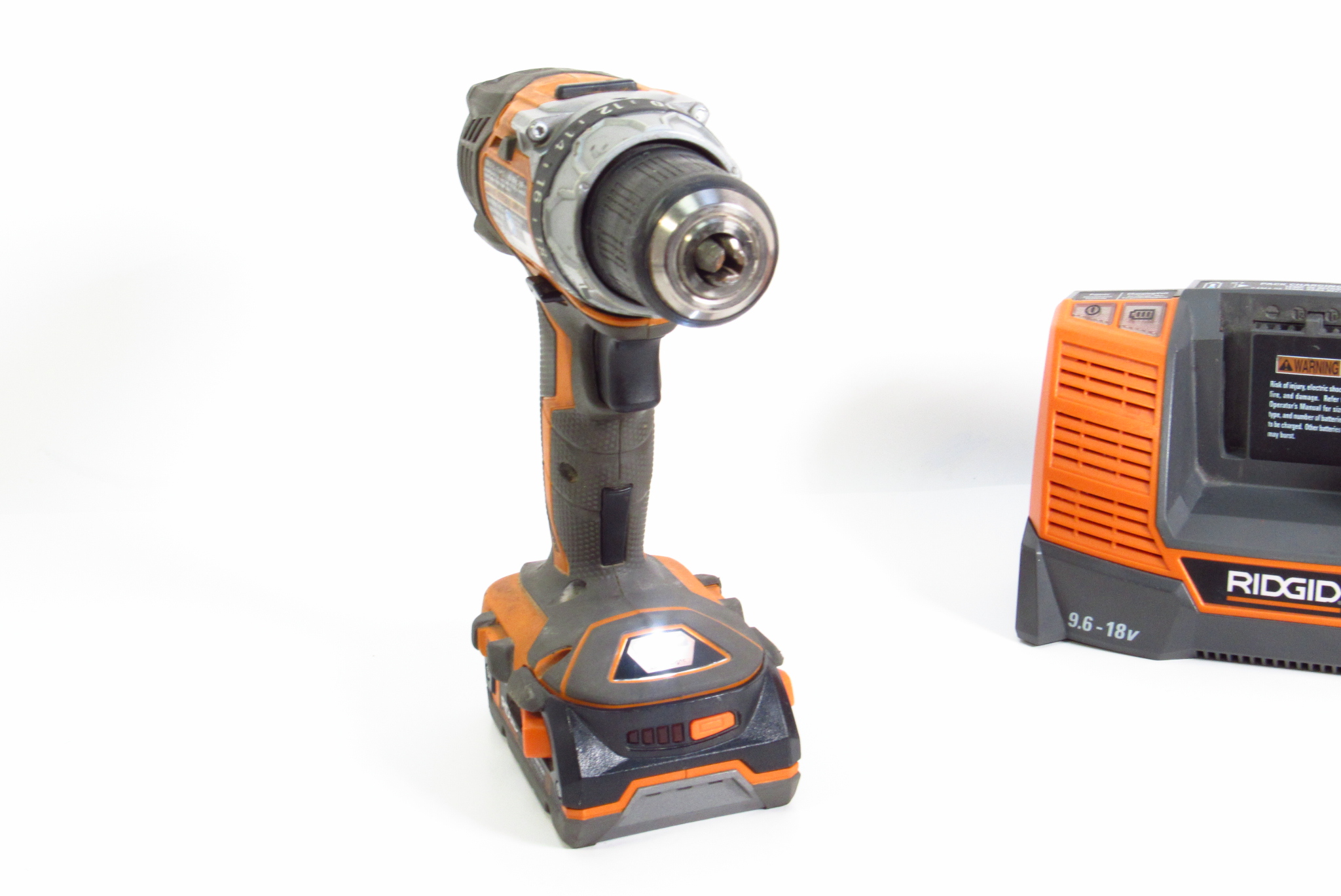 Ridgid R86008 18V Lithium-ion 1/2'' Drive Drill/Driver Kit