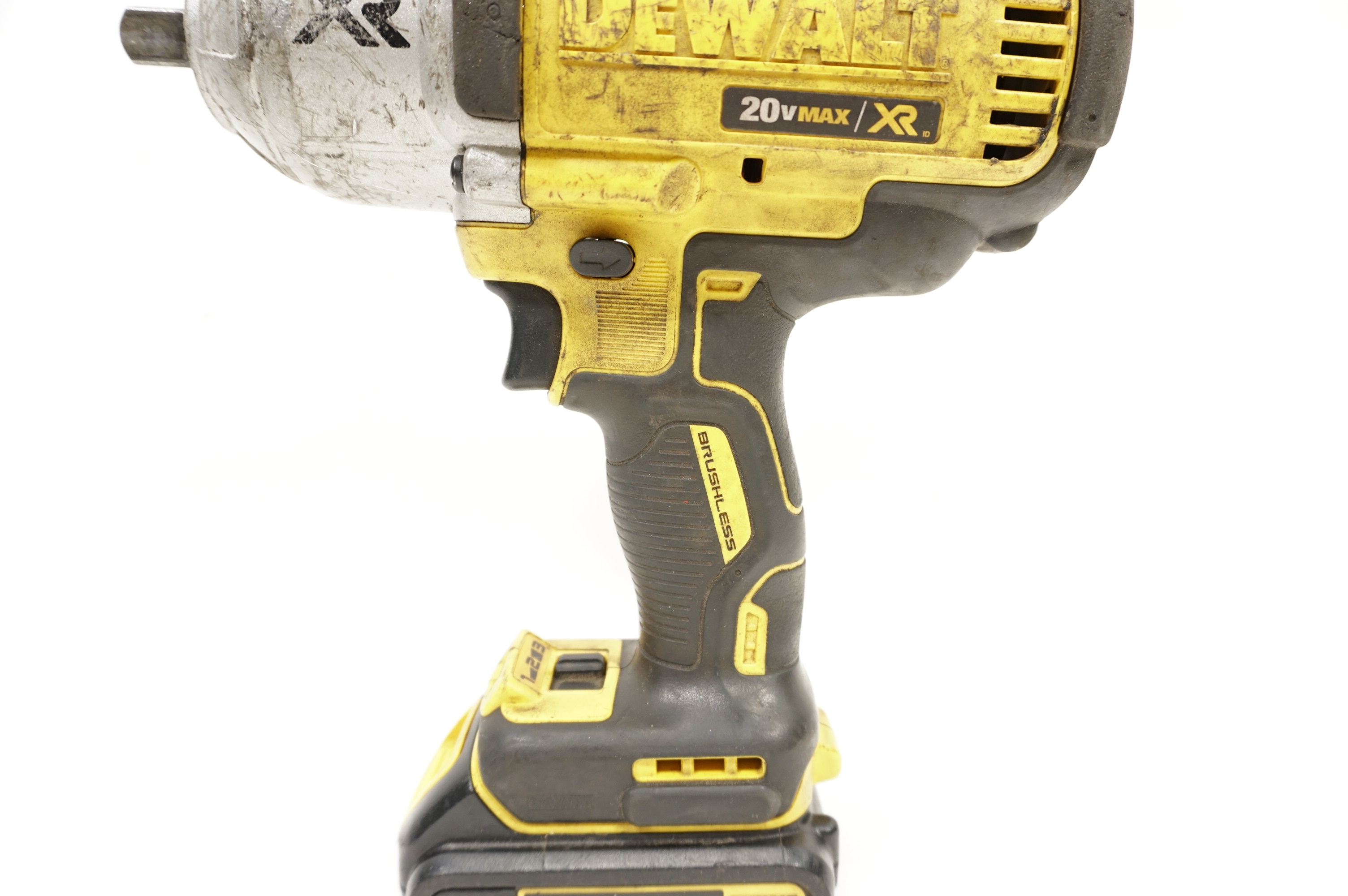 DeWalt DCF899 20V MAX XR Cordless Brushless 1/2
