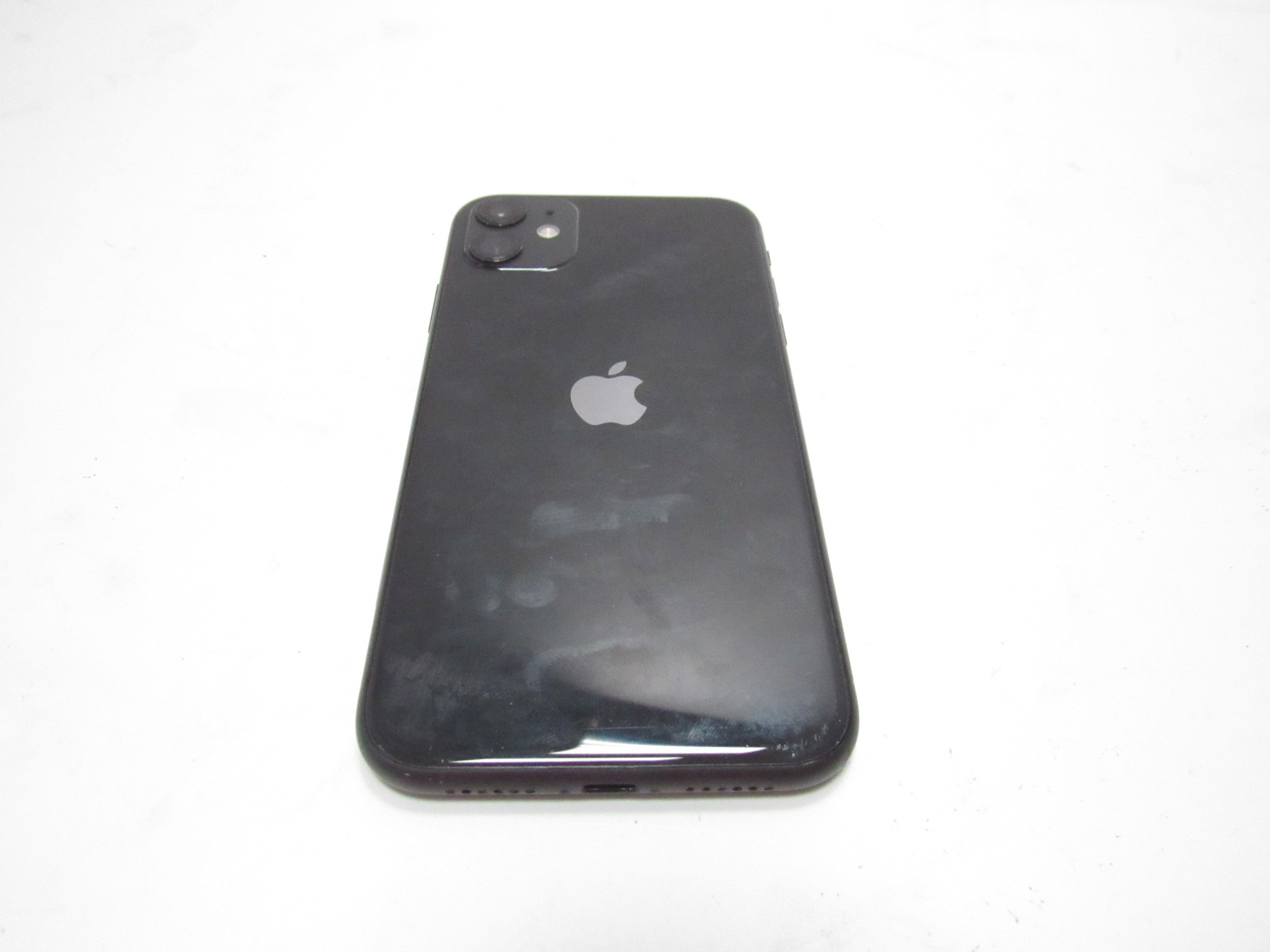Apple iPhone 11 MHCP3LL/A 64GB Black Metro PCS No SIM Restrictions 3966