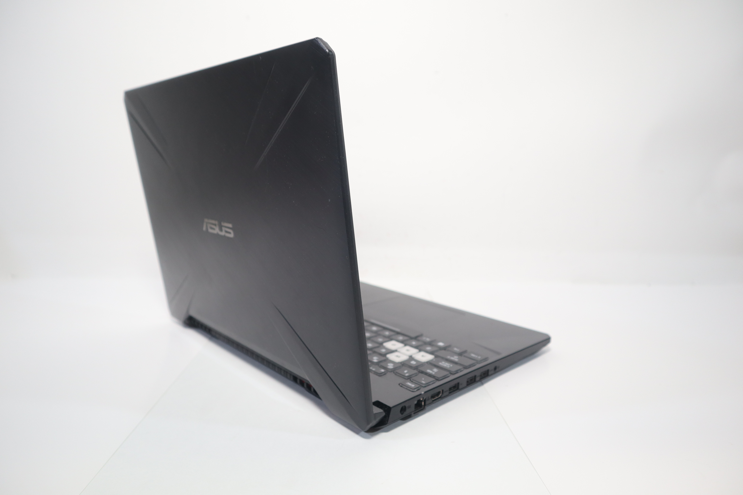 Asus Tuf Gaming Fx505gt Ab73 Intel Core I7 9750h 26ghz 8gb Ram 512gb Ssd 156 8435