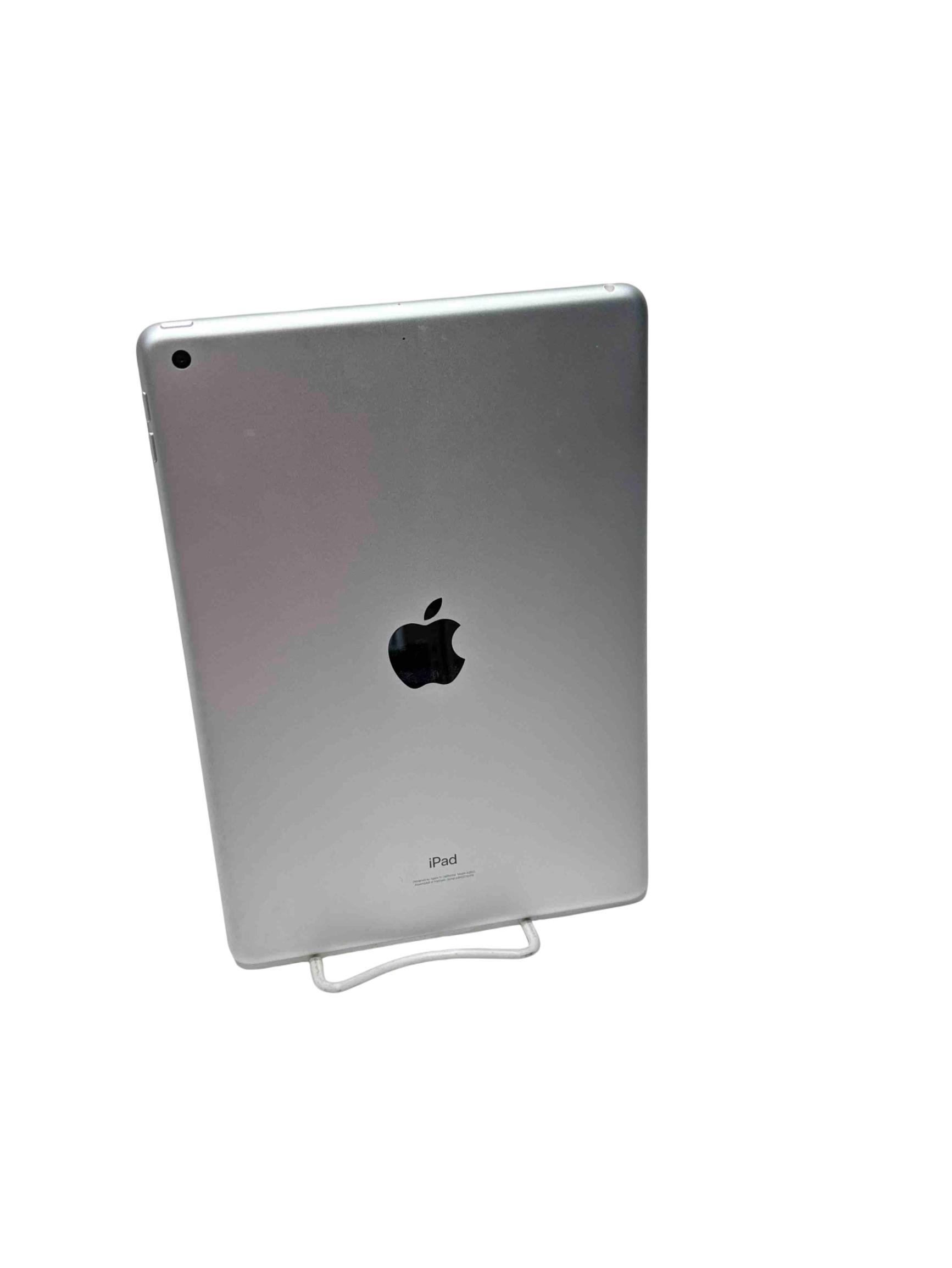 Apple iPad 9th Generation MK2L3LL/A 64GB 10.9