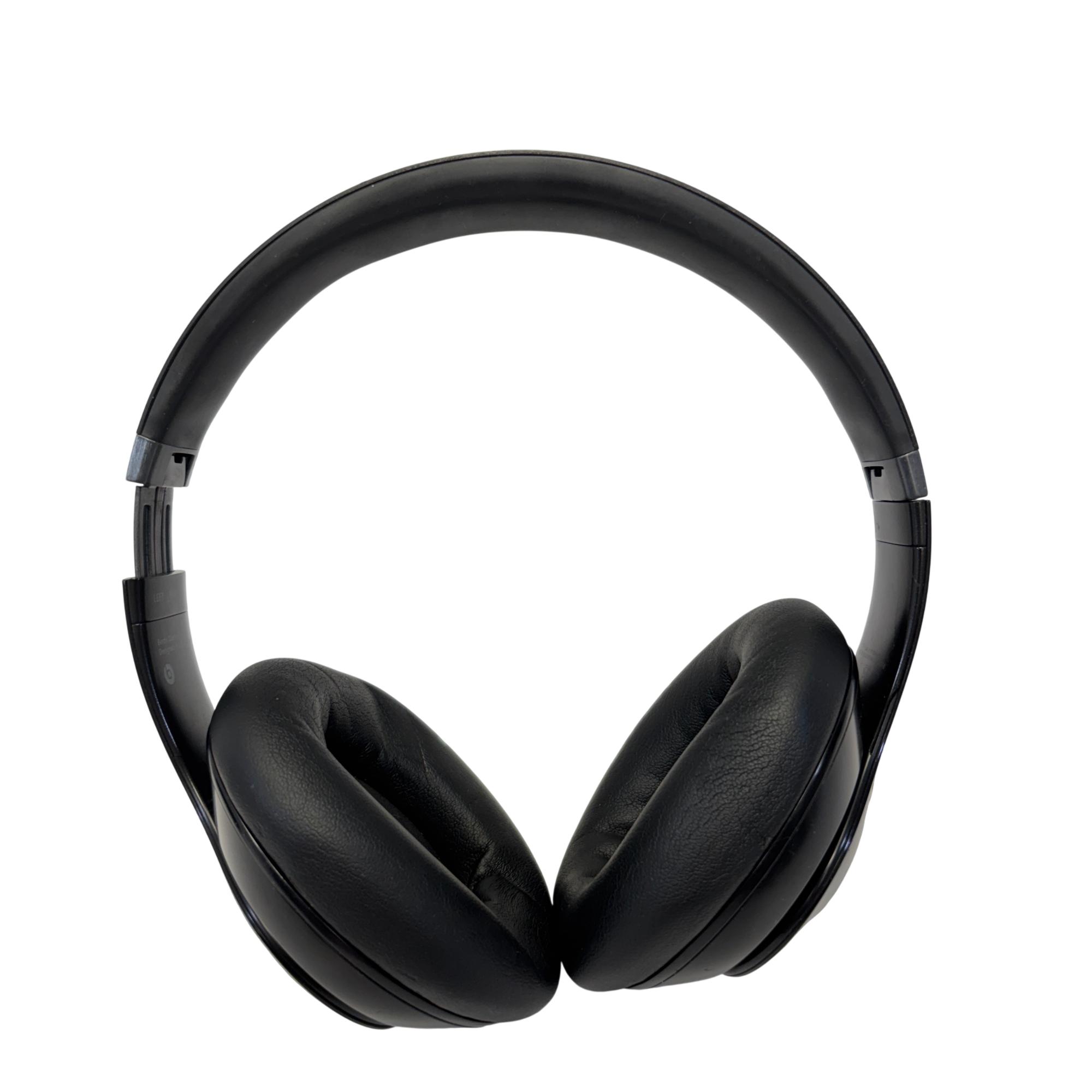 Apple Beats Studio Pro Wireless Over-Ear Headphones A2924