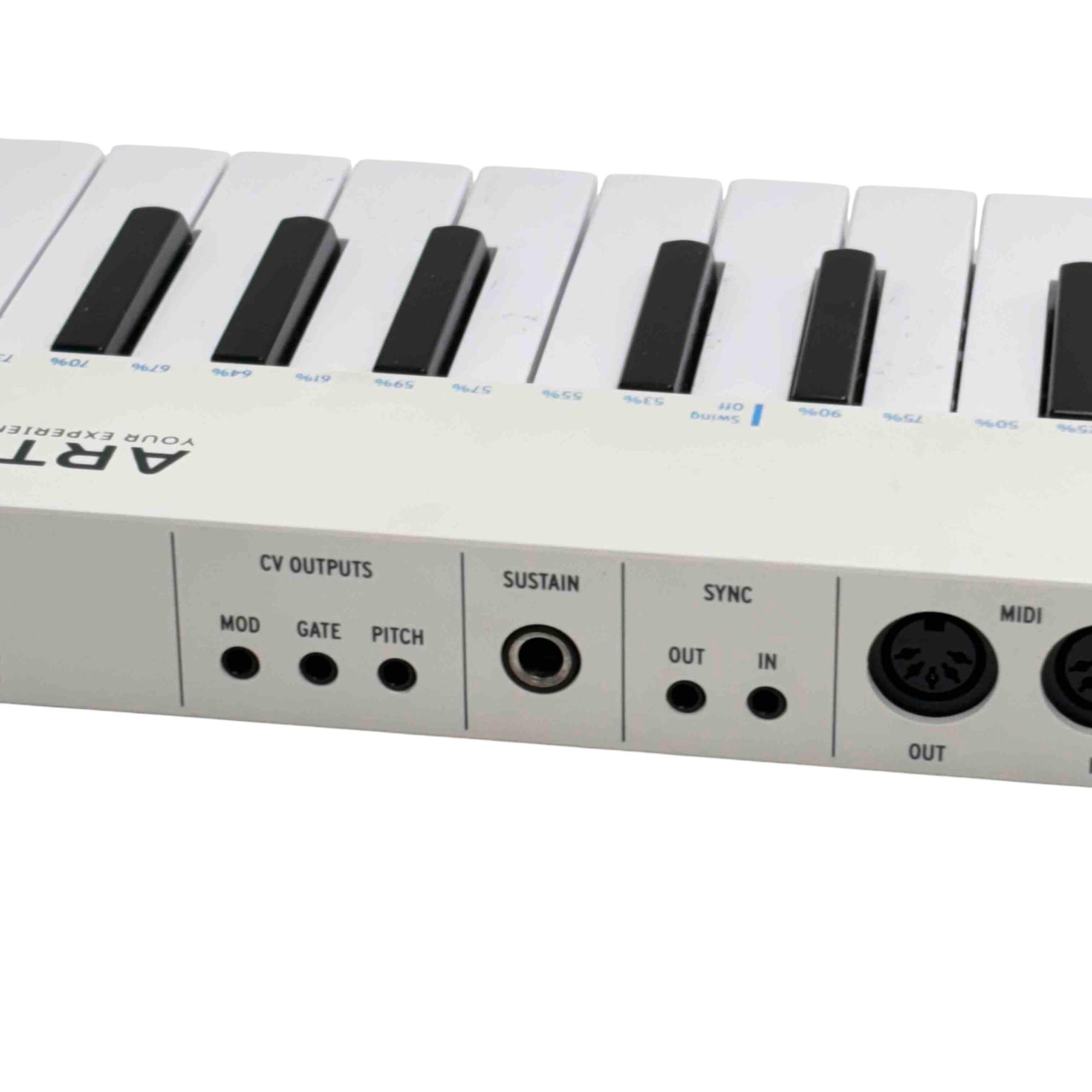 Arturia KeyStep 32-Key MIDI Controller & Sequencer White