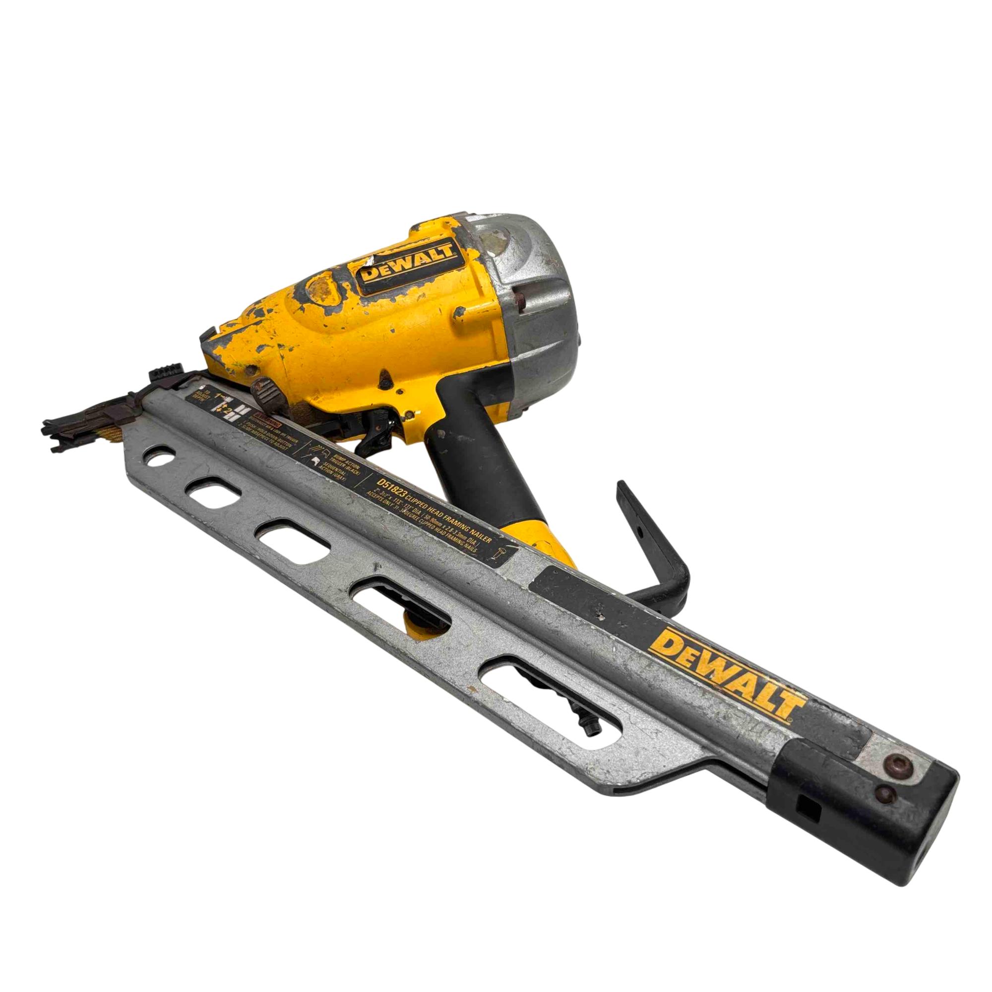 DeWalt D51823 2