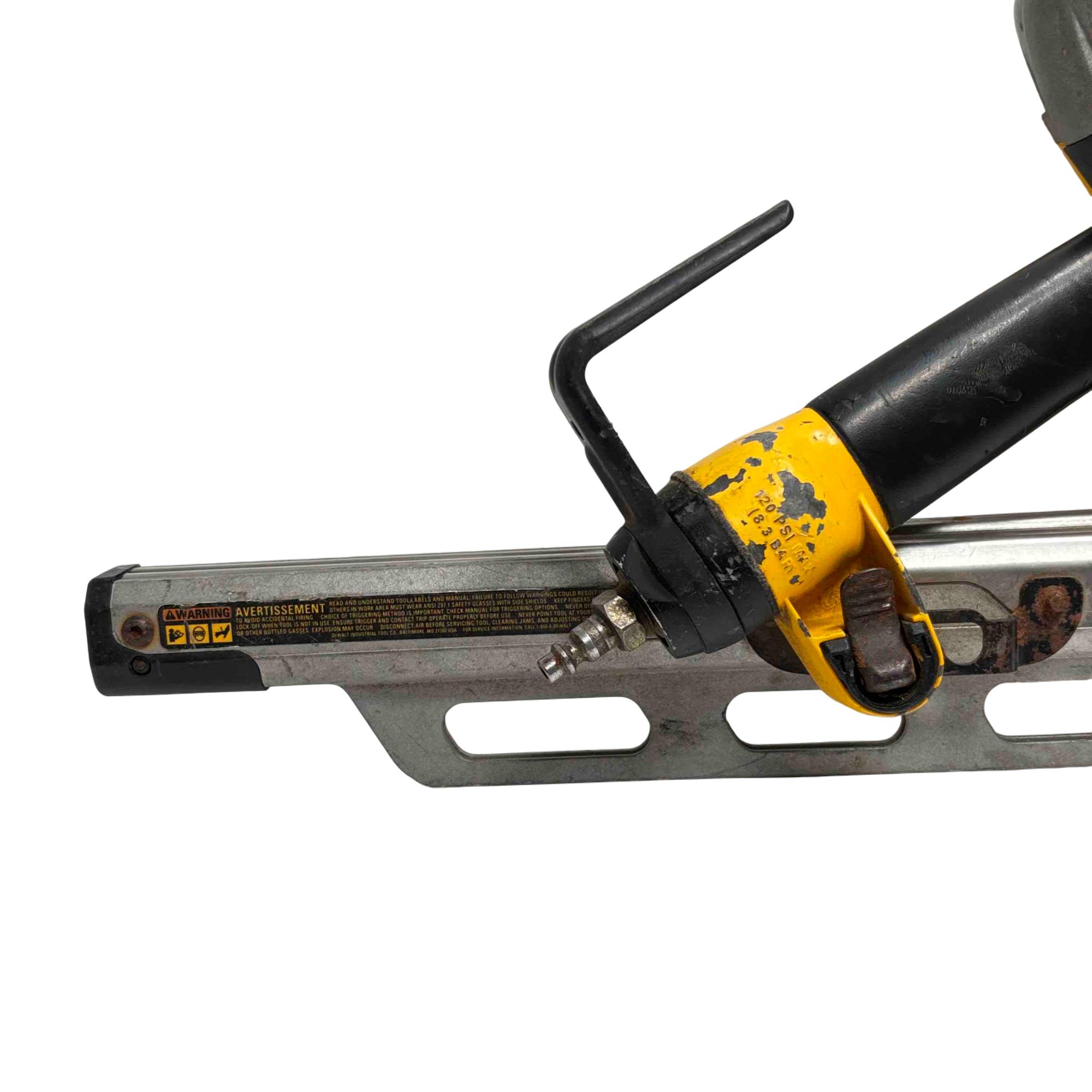 DeWalt D51823 2