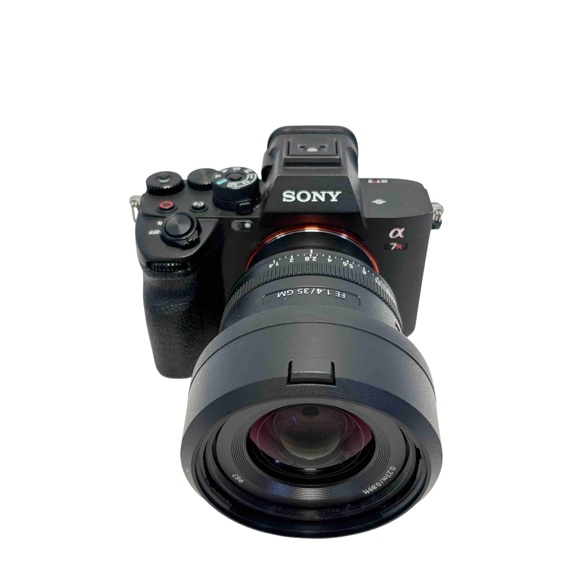 Sony Alpha 7R V ILCE7RM5 Mirrorless Camera 61 MP/ FE 1.4/35GM