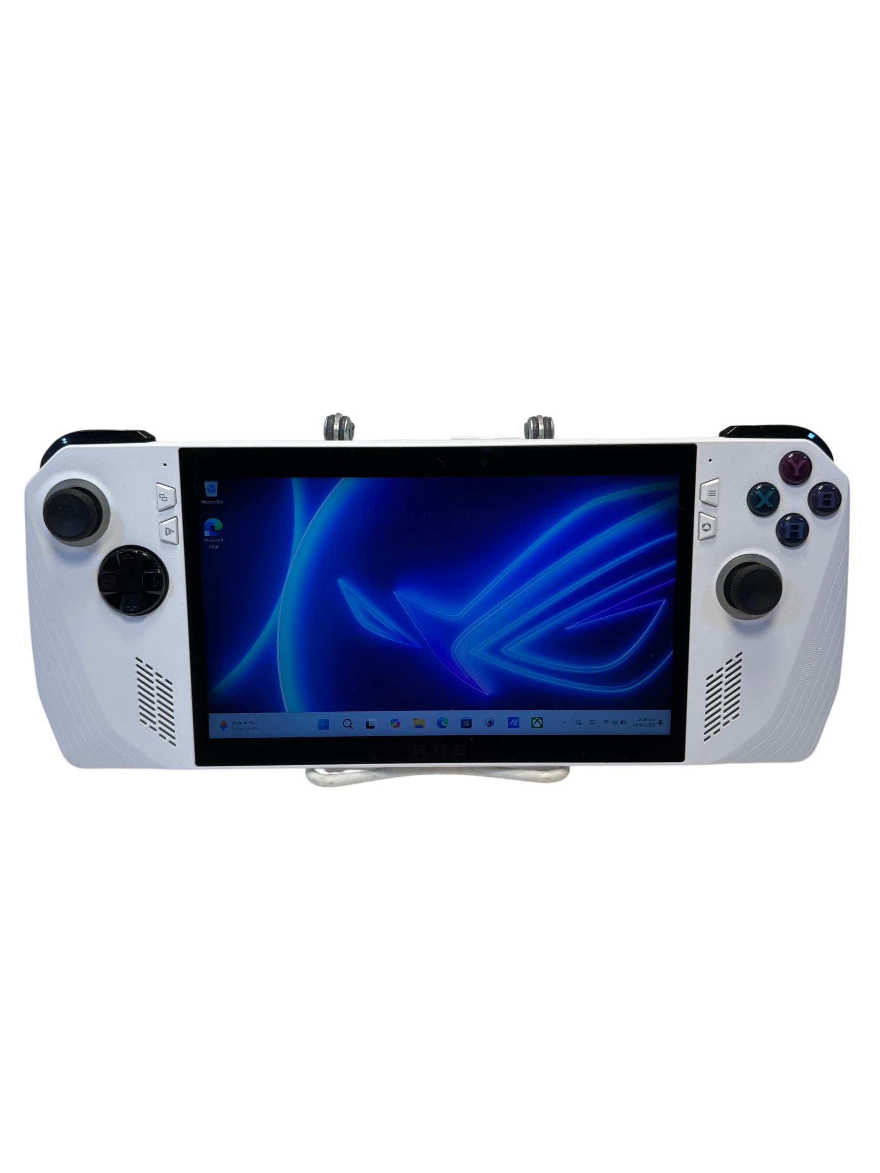 ASUS ROG Ally RC71L Win 11 AMD Ryzen Z1 Extreme 3.3Ghz 16GB RAM