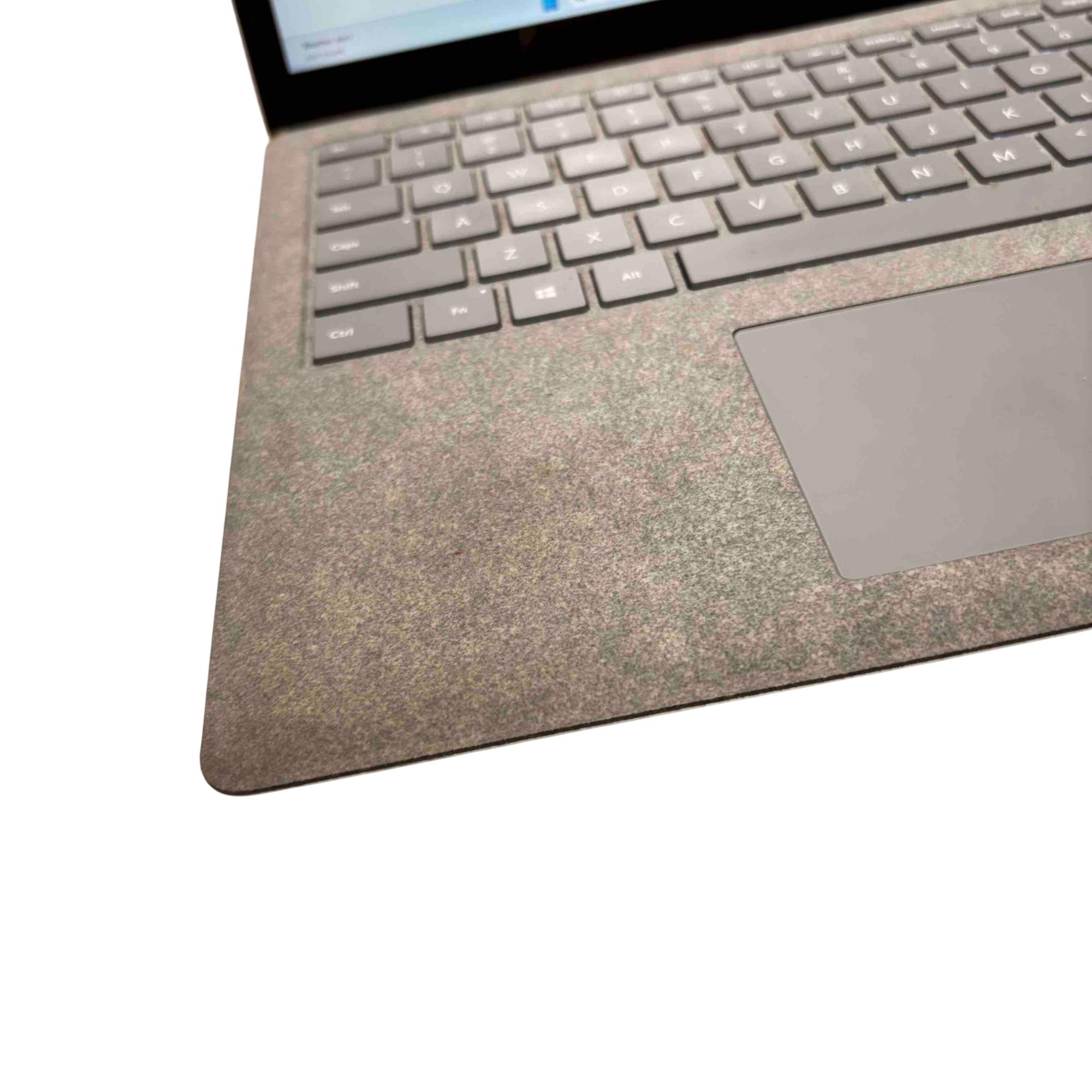 Microsoft Surface Laptop 2 1769 Core i5-8350U 1.70GHz 256GB