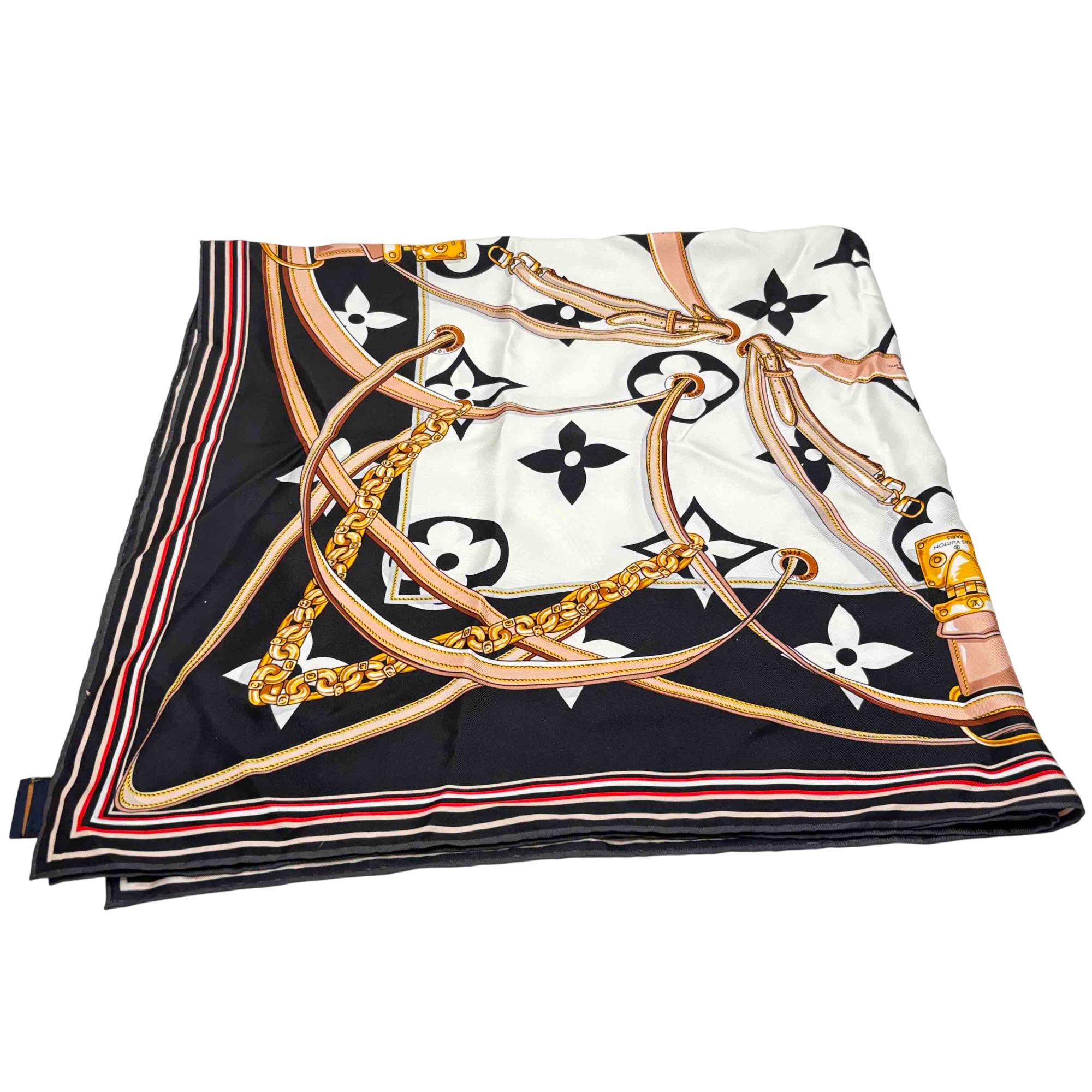 LOUIS VUITTONスカーフ70cm×70cm LOUIS VUITTONスカーフ70cm×70cm