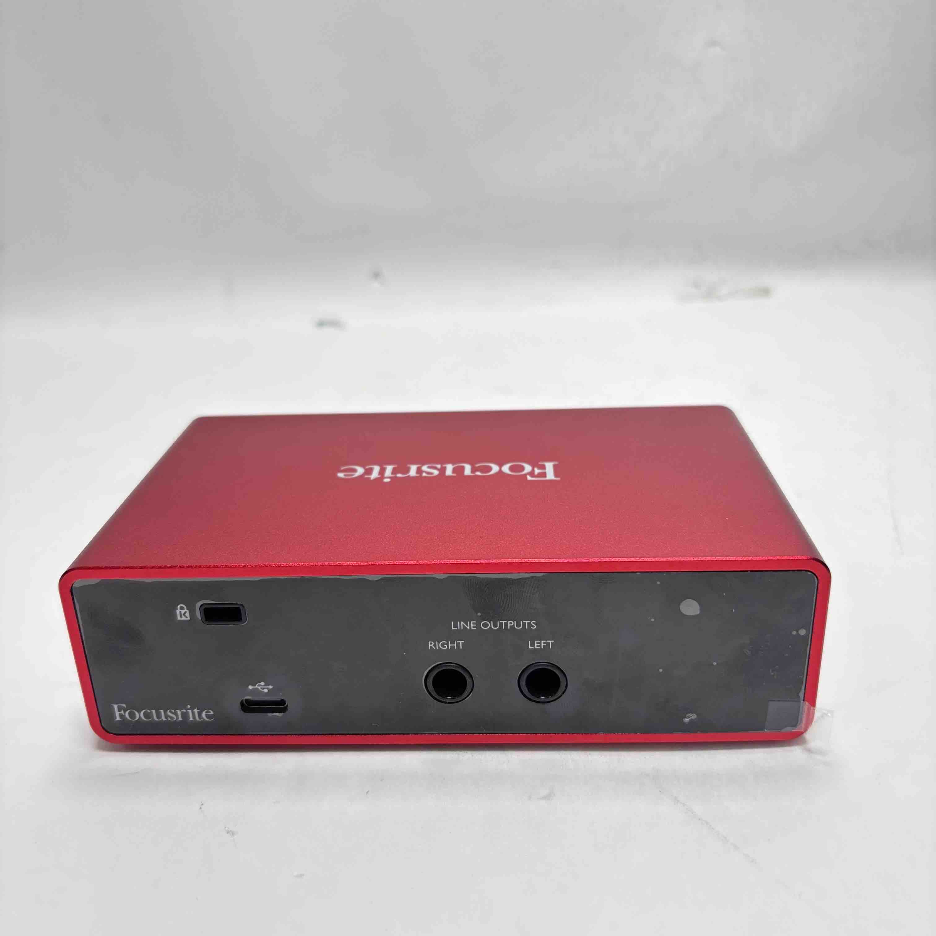 Focusrite Scarlett Solo 3rd Genインターフェース Amazon.com: Focusrite Scarlett Solo (3rd Gen) USB Audio