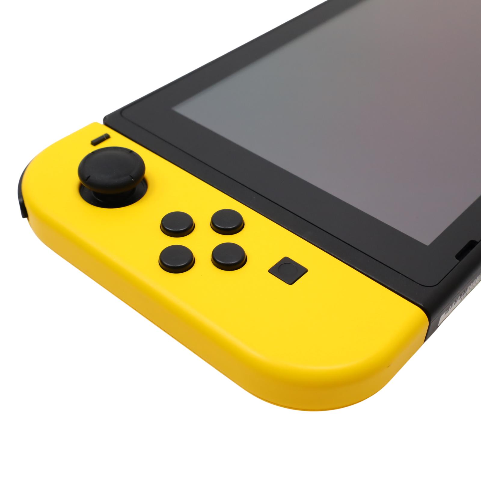 ニンテンドー Switch スイッチ yellow Nintendo Switch Lite Console, Yellow, 32GB, Compact Handheld